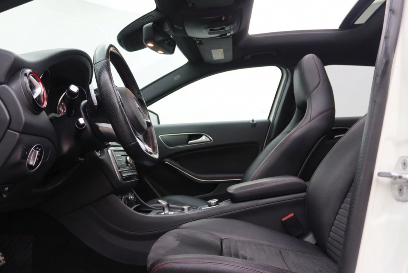 Foto van Mercedes-Benz AMG Gla 45