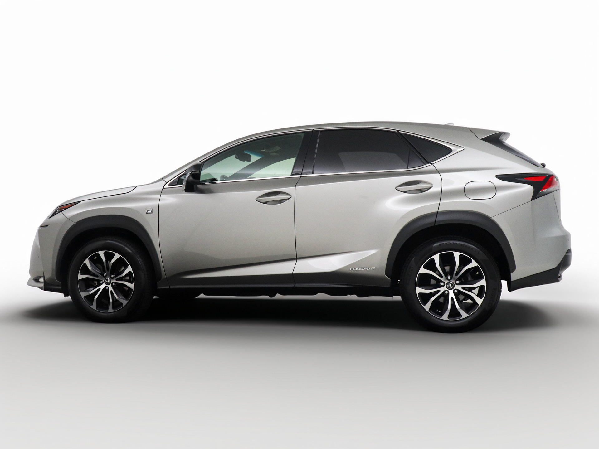 Foto van Lexus Lexus Nx300h