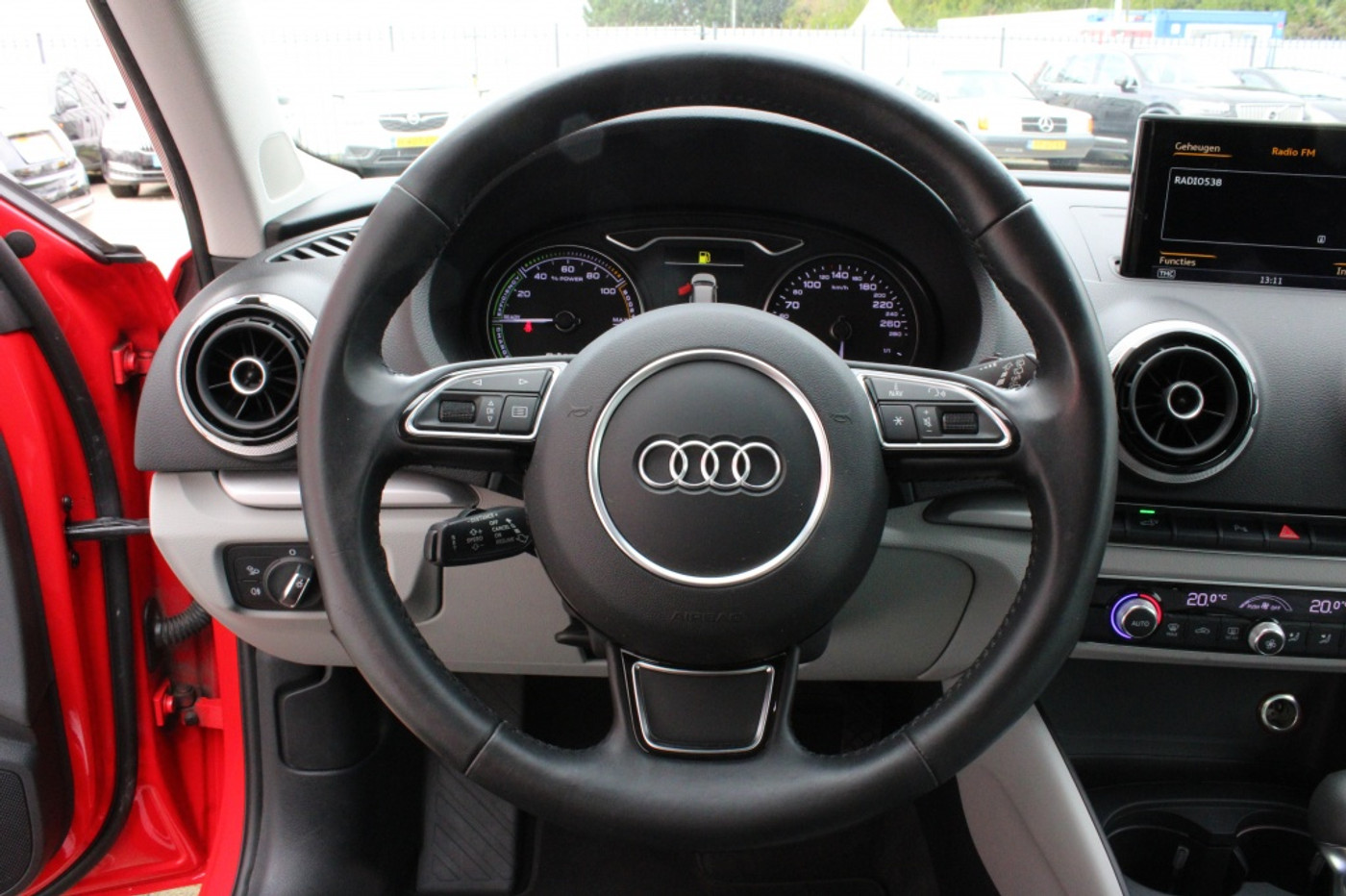 Foto van Audi A3 Sportback E-tron
