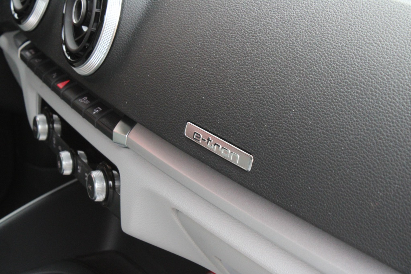 Foto van Audi A3 Sportback E-tron