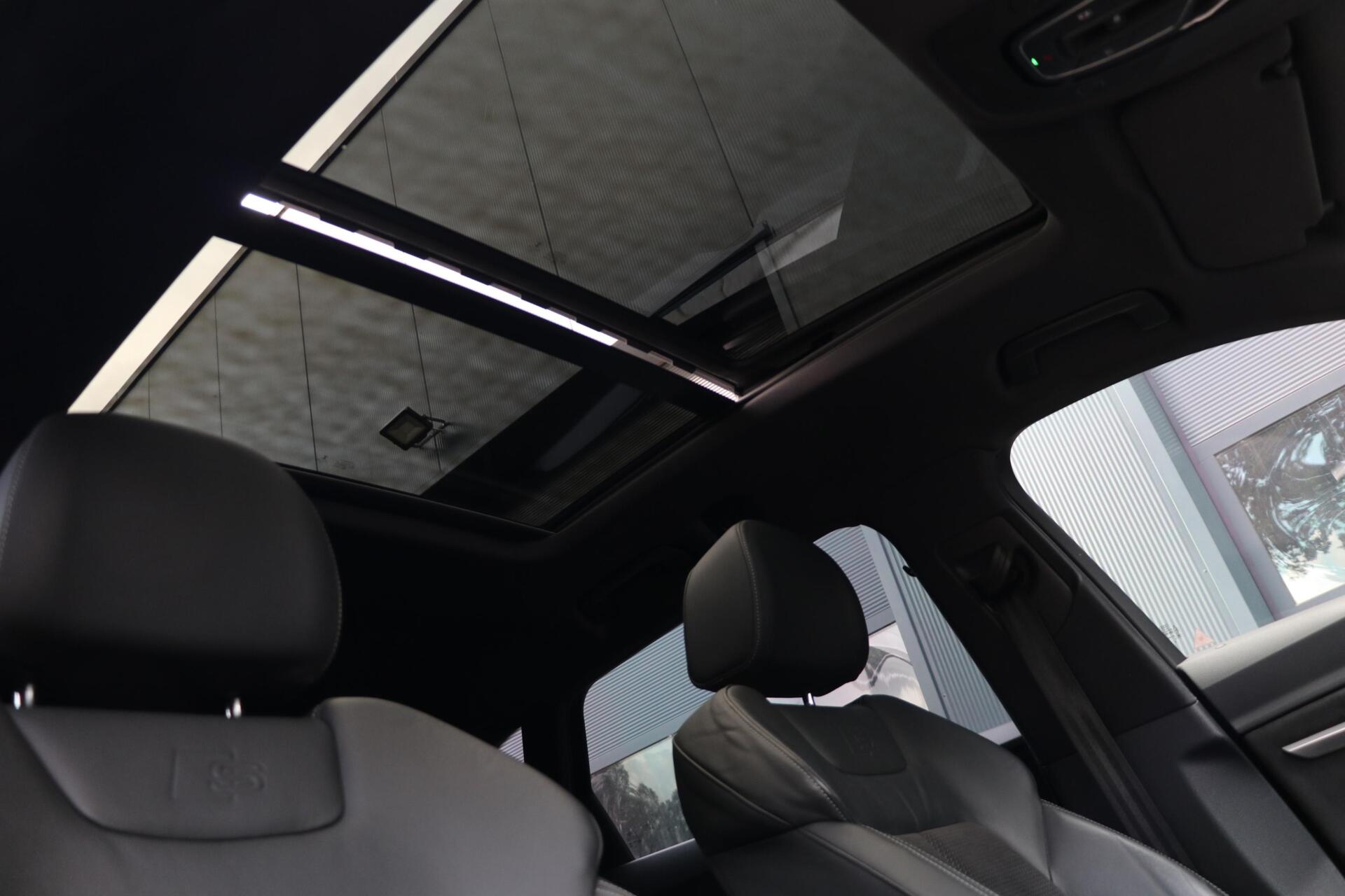 Foto van Audi Audi E-tron