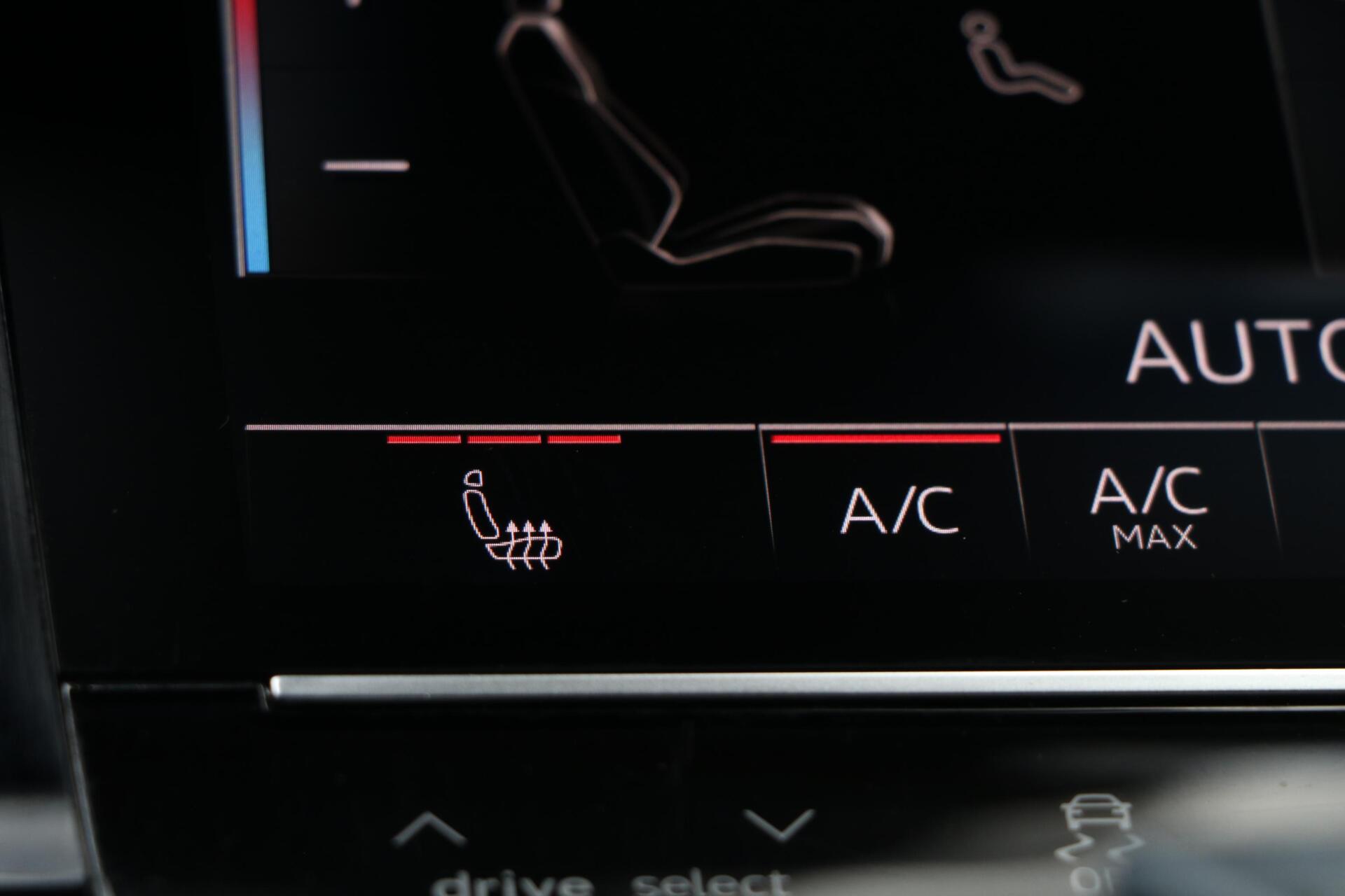 Foto van Audi Audi E-tron