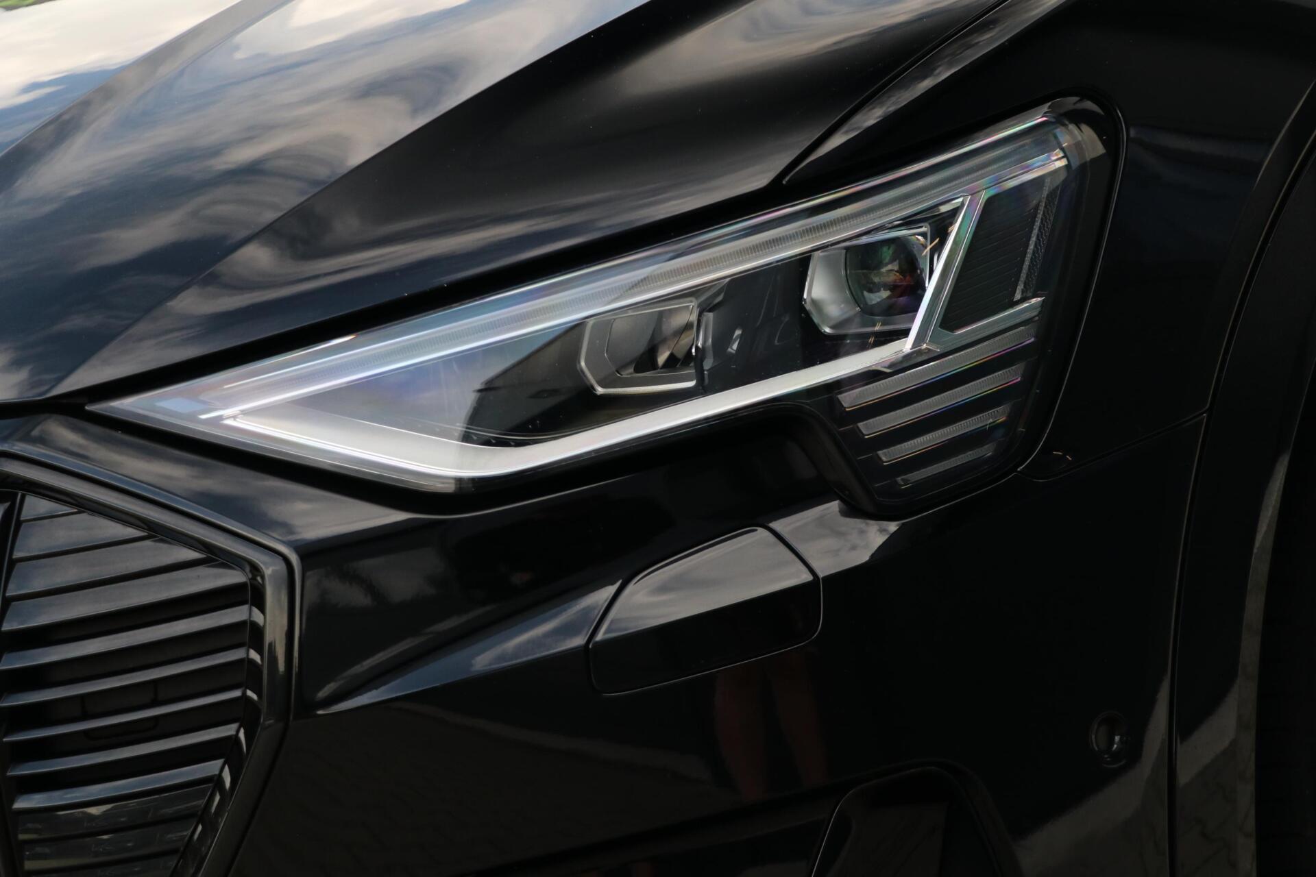 Foto van Audi Audi E-tron