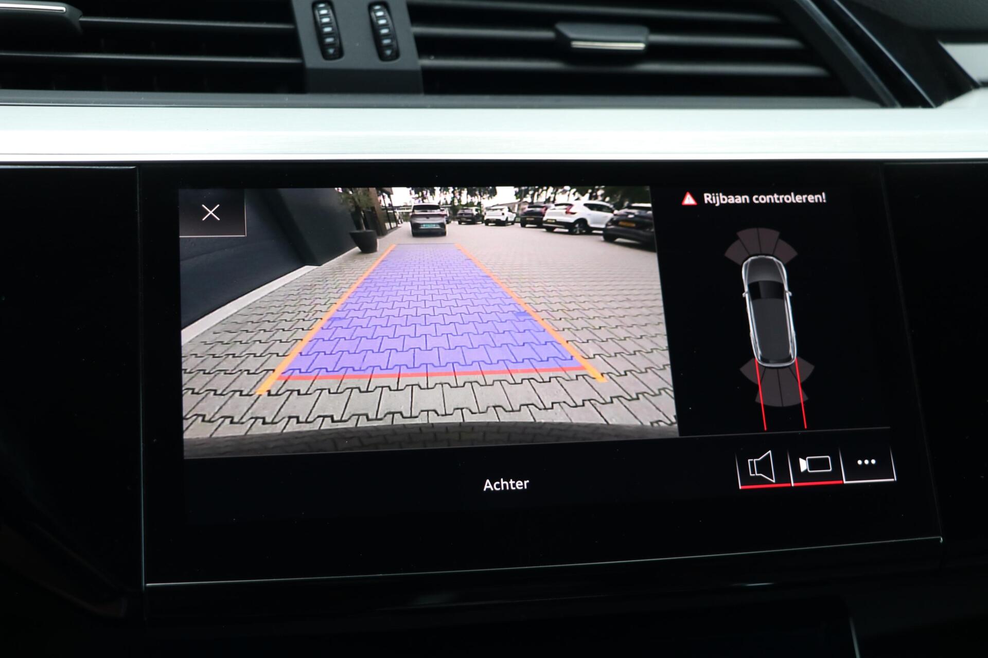 Foto van Audi Audi E-tron