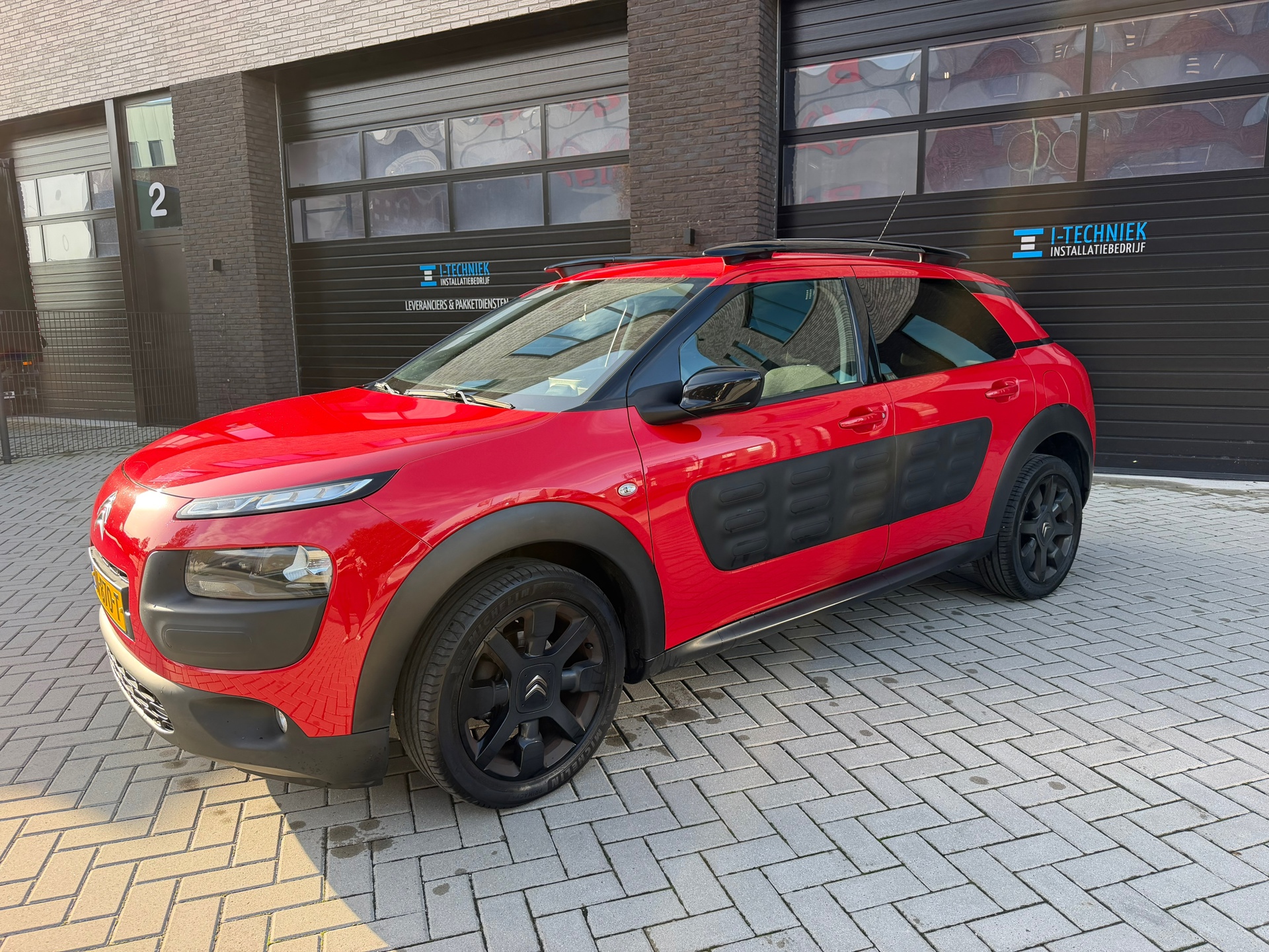 Foto van Citroen C4 Cactus