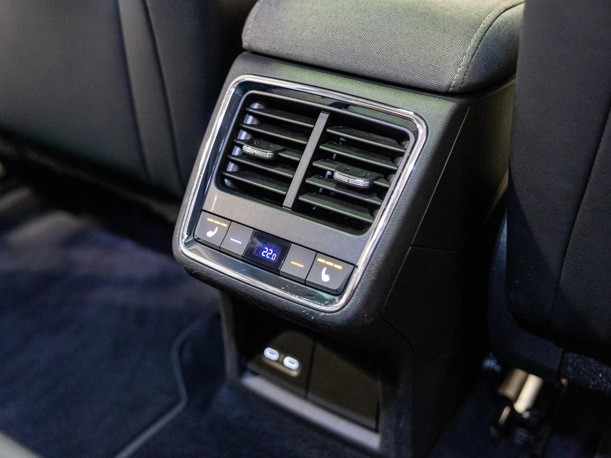 Foto van Skoda Enyaq 80