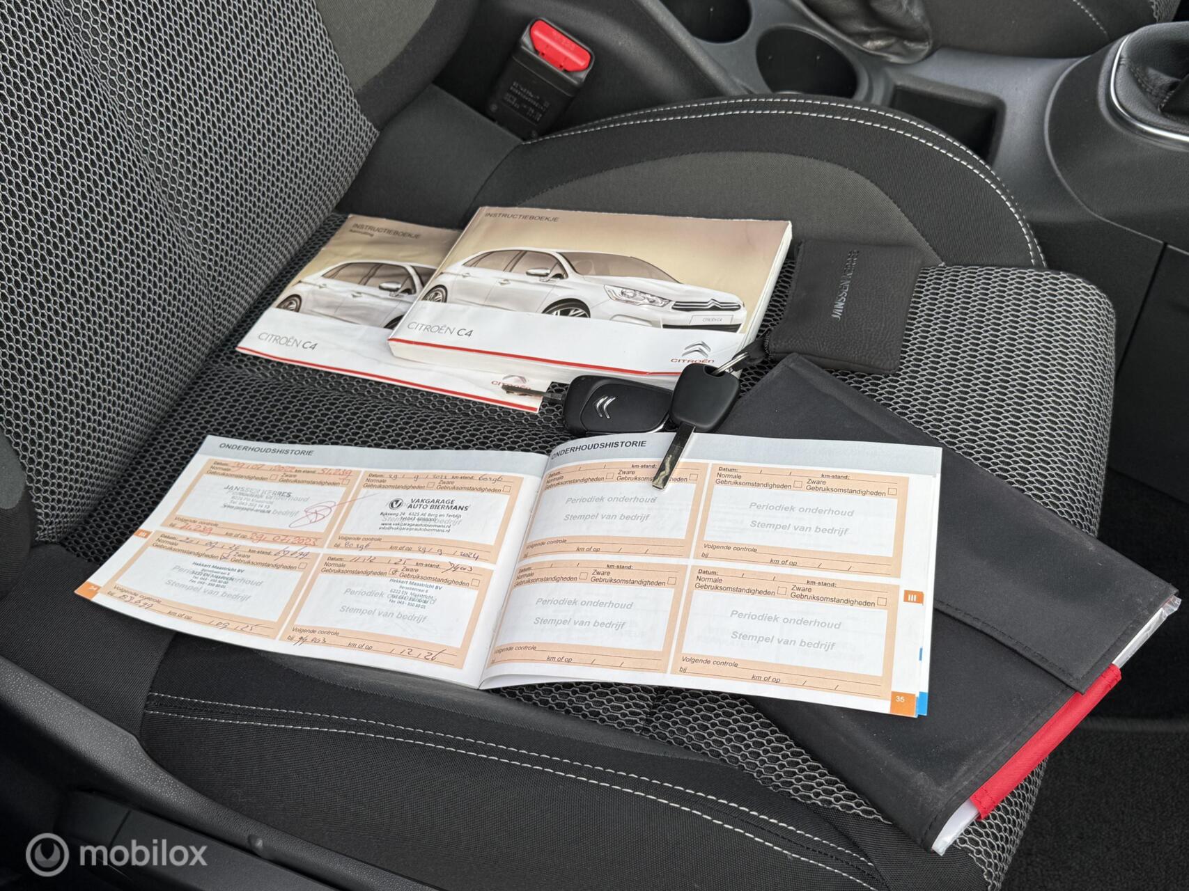 Foto van Citroen C4