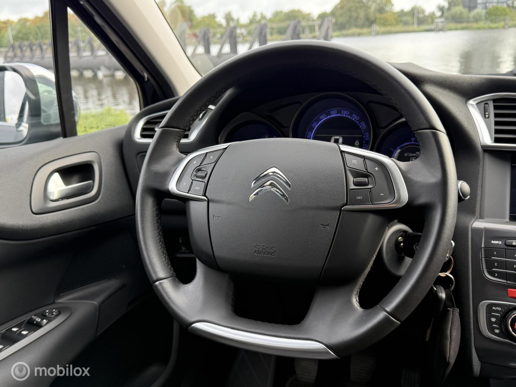 Foto van Citroen C4