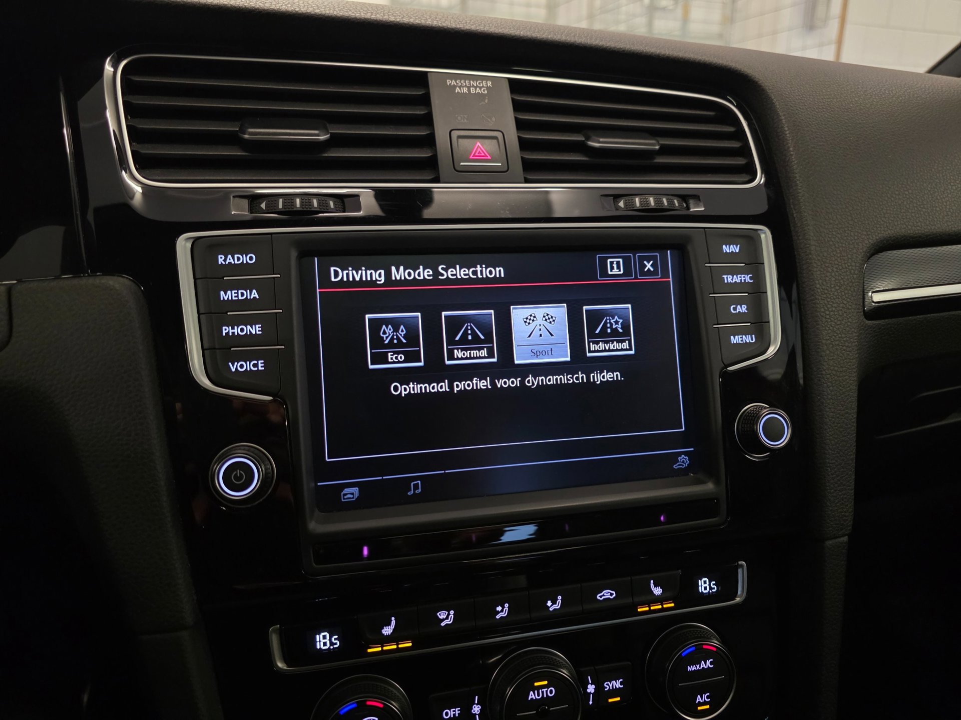 Foto van Volkswagen Golf
