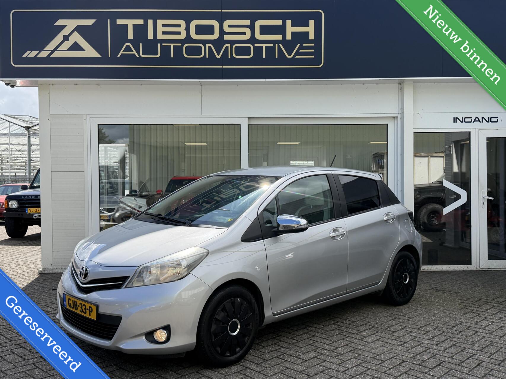 Toyota Toyota Yaris 1.0 VVT-i Trend Camera LED Achterl. Bleutooth 2013 - voorkant