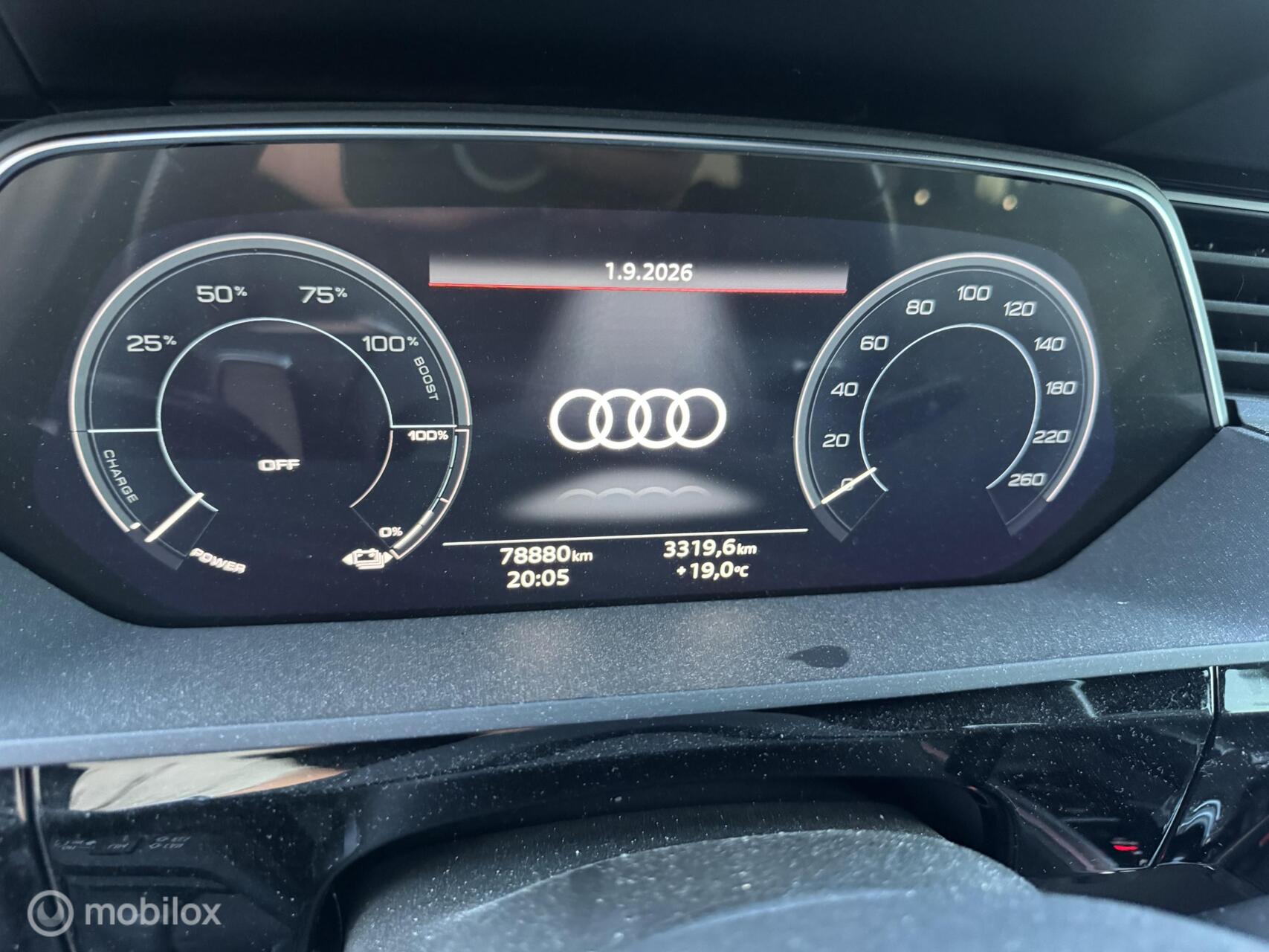 Foto van Audi E-tron 55