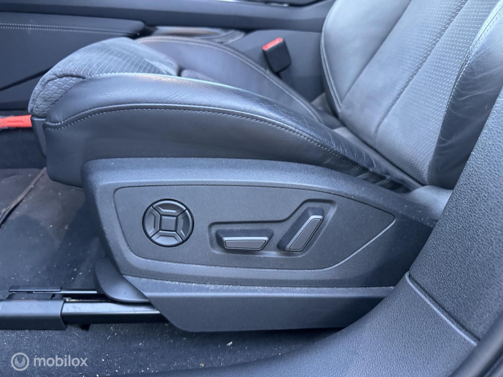 Foto van Audi E-tron 55