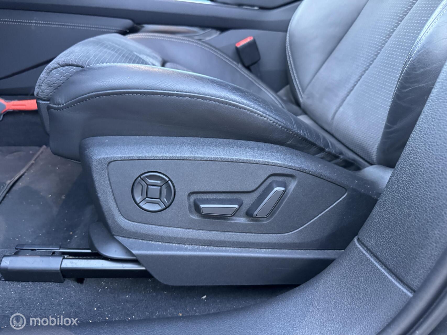 Foto van Audi E-tron 55