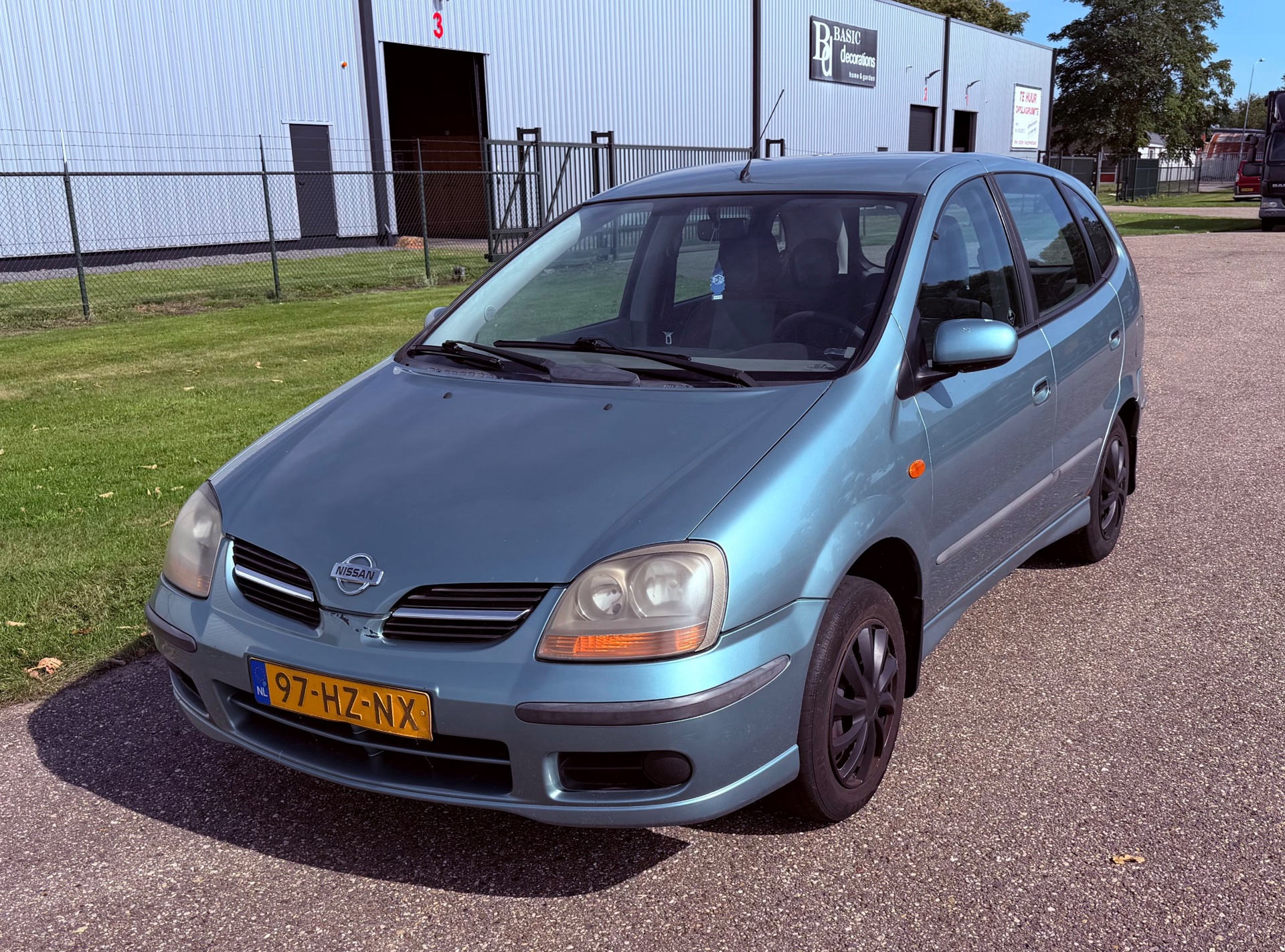 Foto van Nissan Nissan Almera Tino