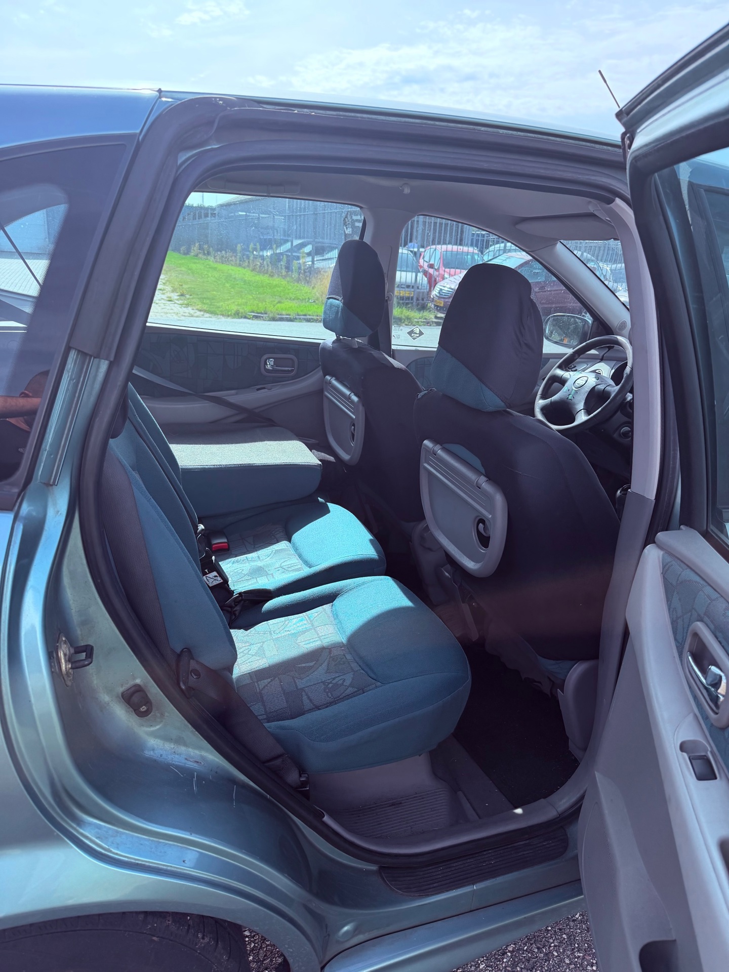 Foto van Nissan Nissan Almera Tino