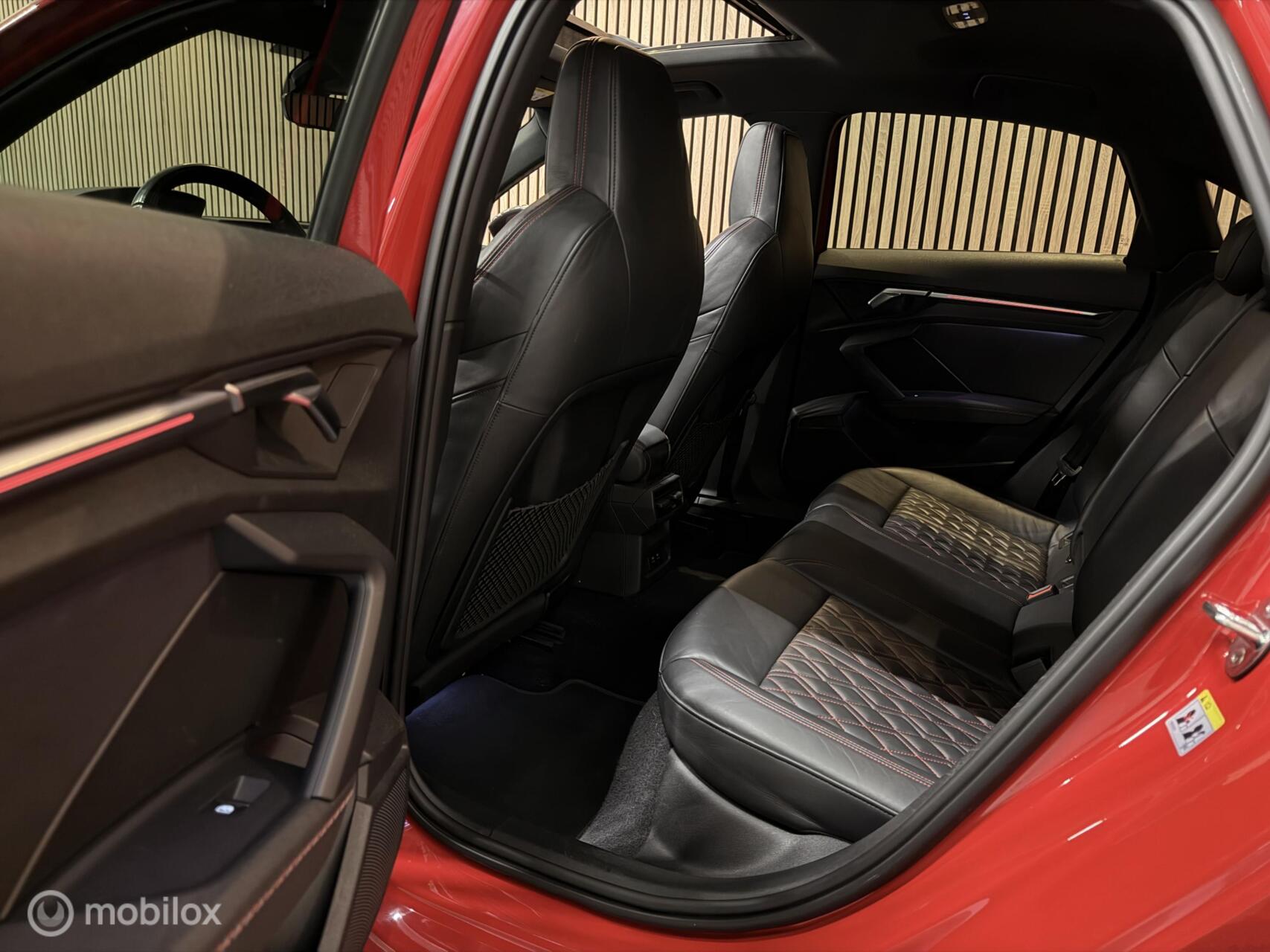 Foto van Audi S3 Limousine