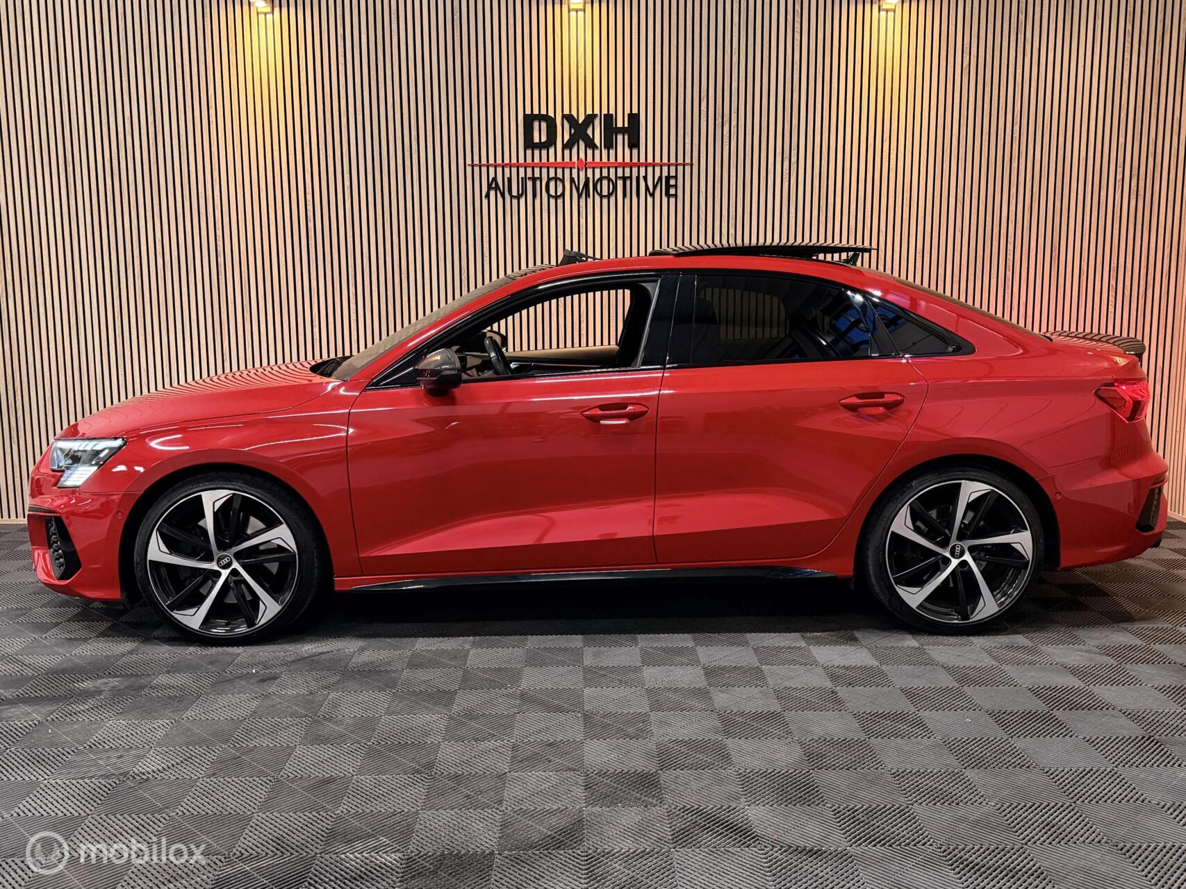 Foto van Audi S3 Limousine