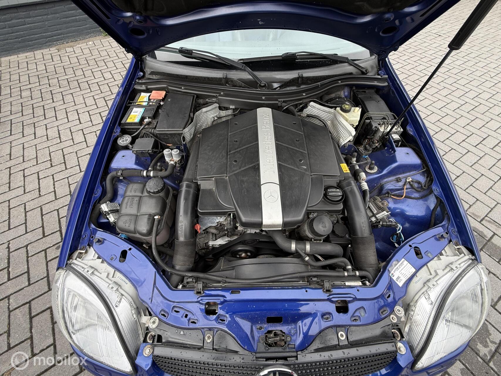 Foto van Mercedes-Benz SLK 320