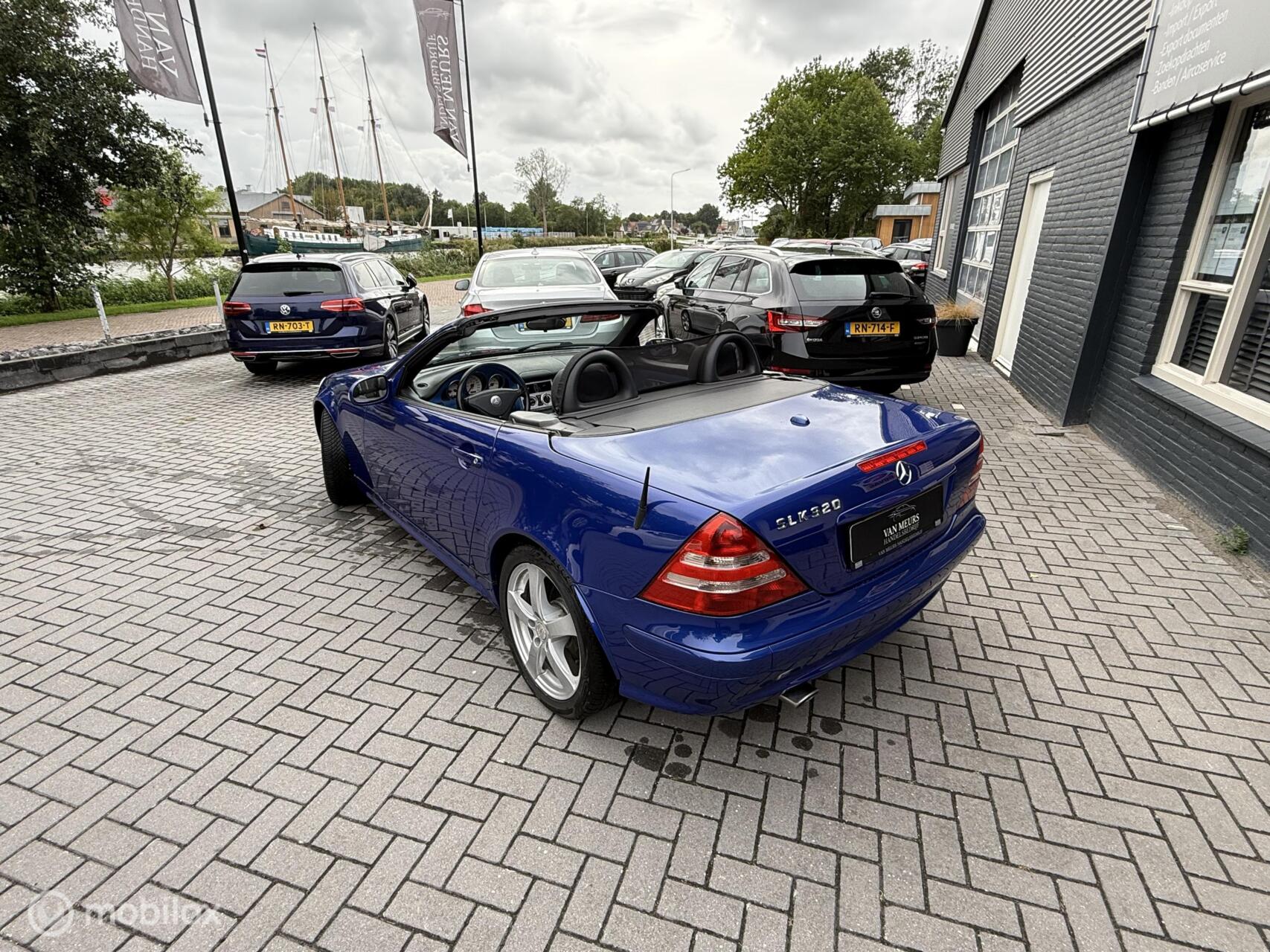 Foto van Mercedes-Benz SLK 320