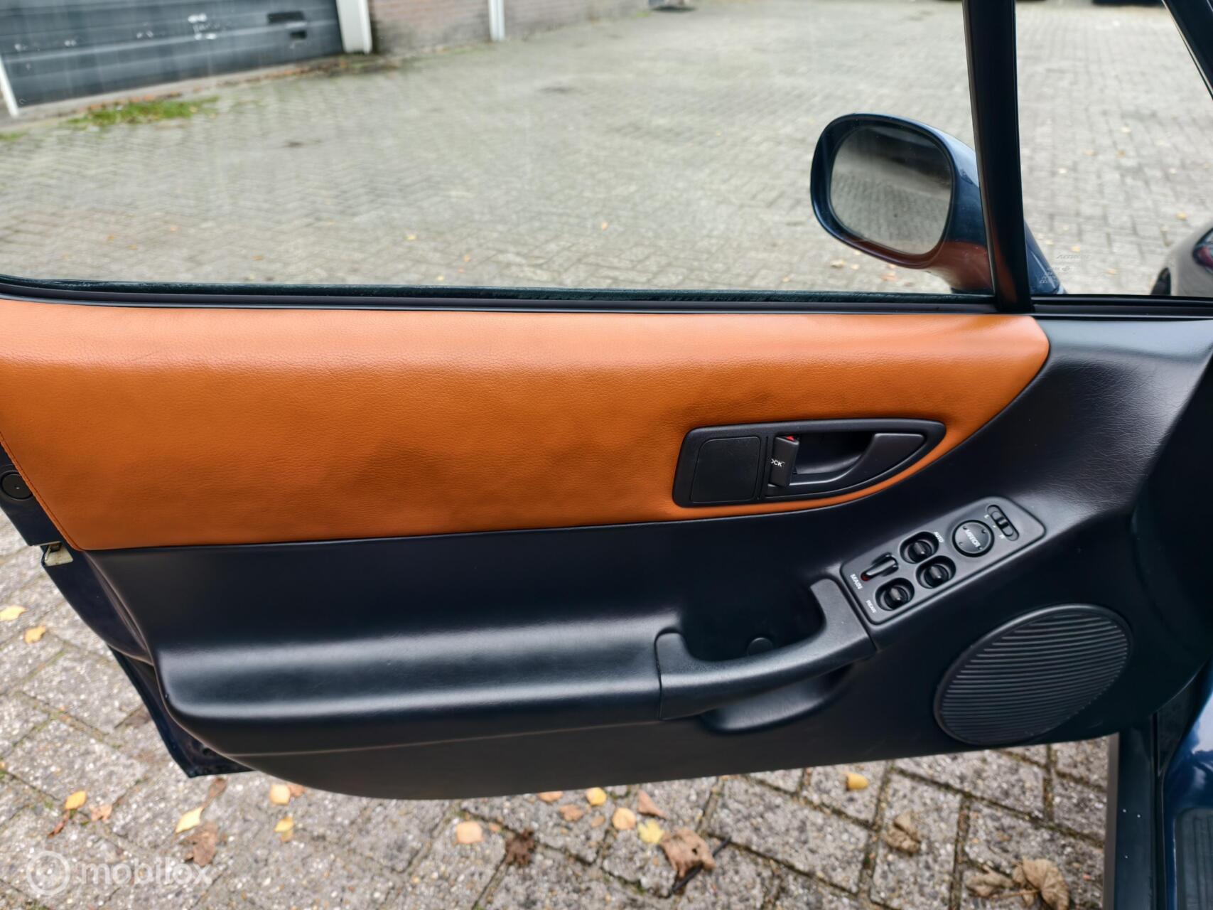 Foto van Honda CRX