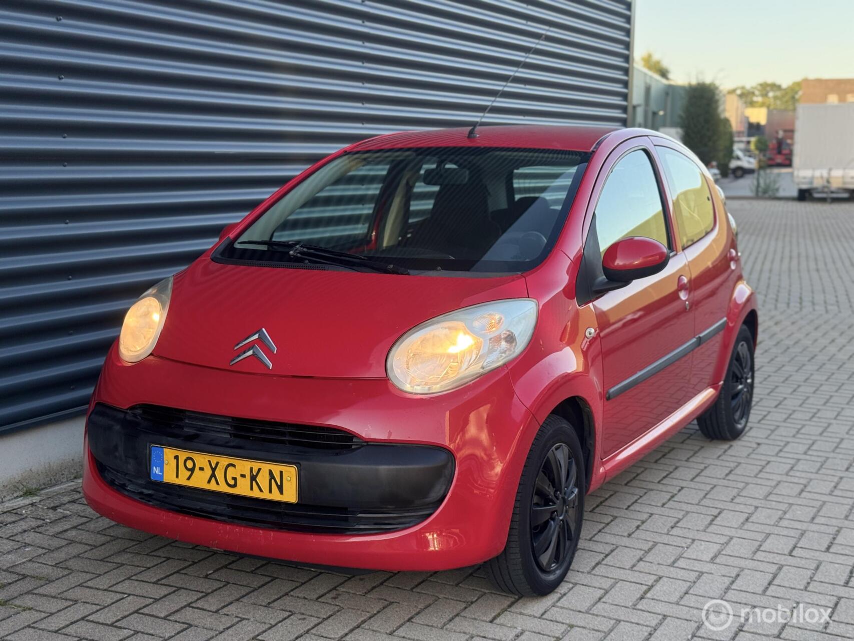 Citroen Citroen C1 1.0 Ambiance/ NEW APK / 2e eigenaar 2007 - voorkant