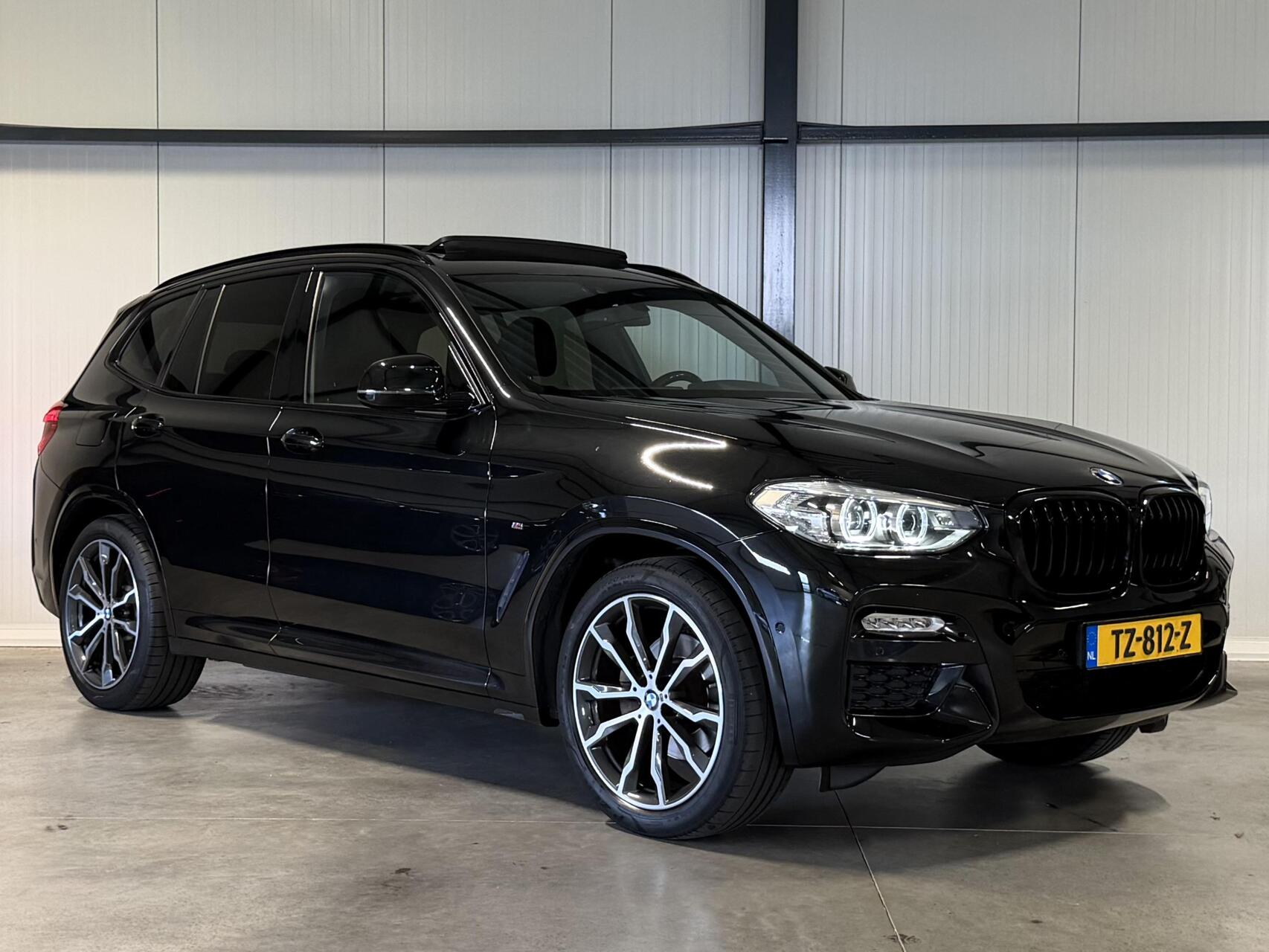Foto van BMW X3 Xdrive20i