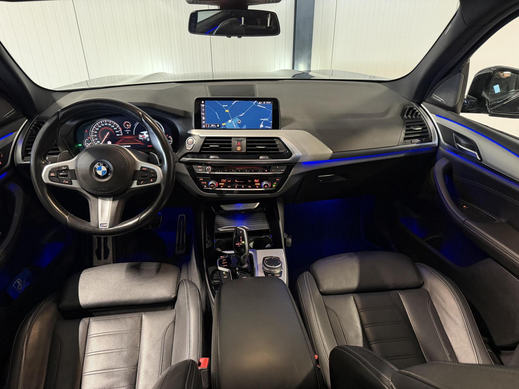 Foto van BMW X3 Xdrive20i