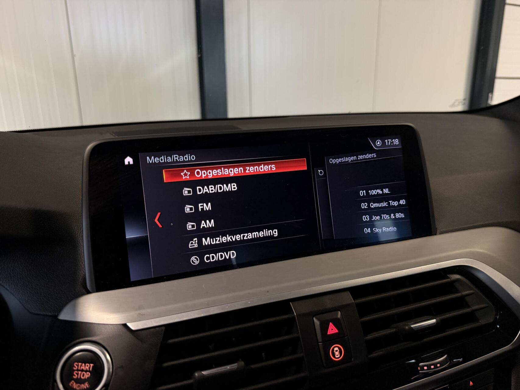 Foto van BMW X3 Xdrive20i