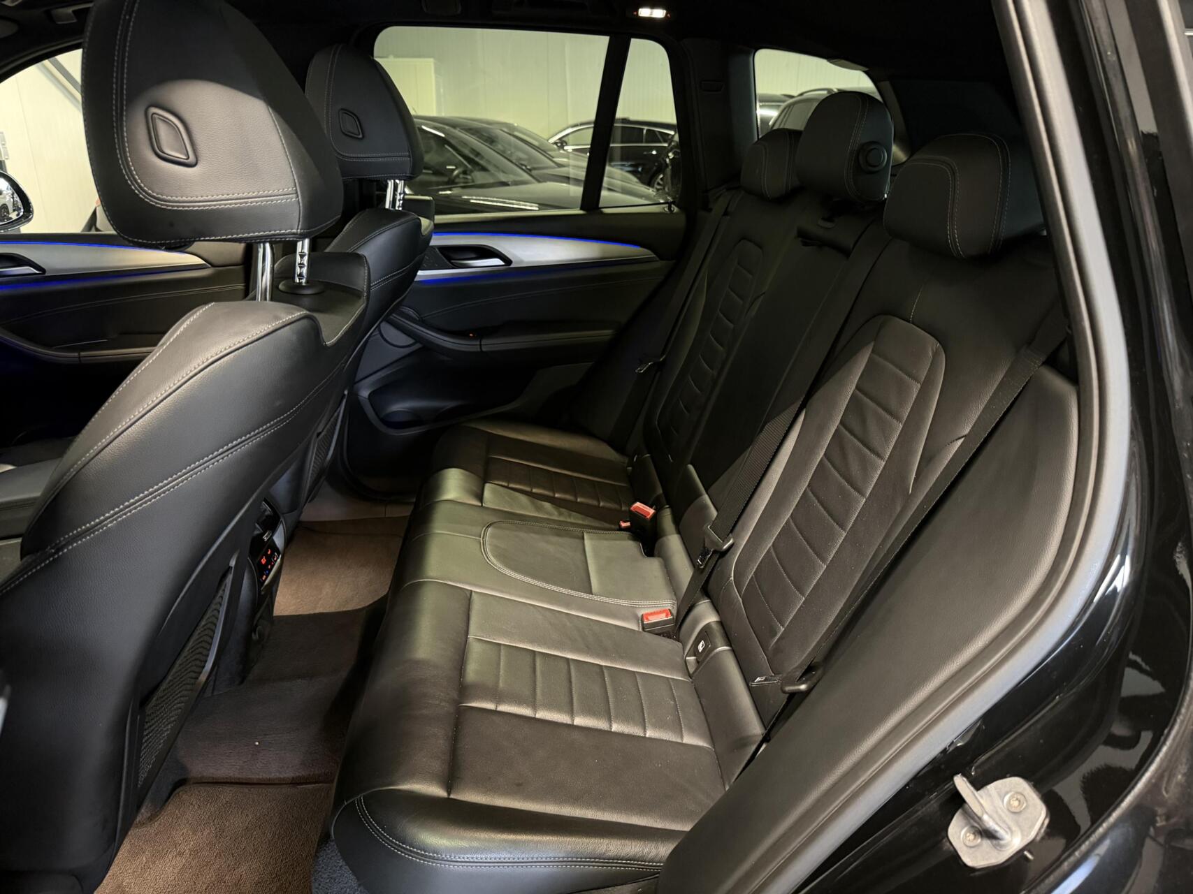 Foto van BMW X3 Xdrive20i