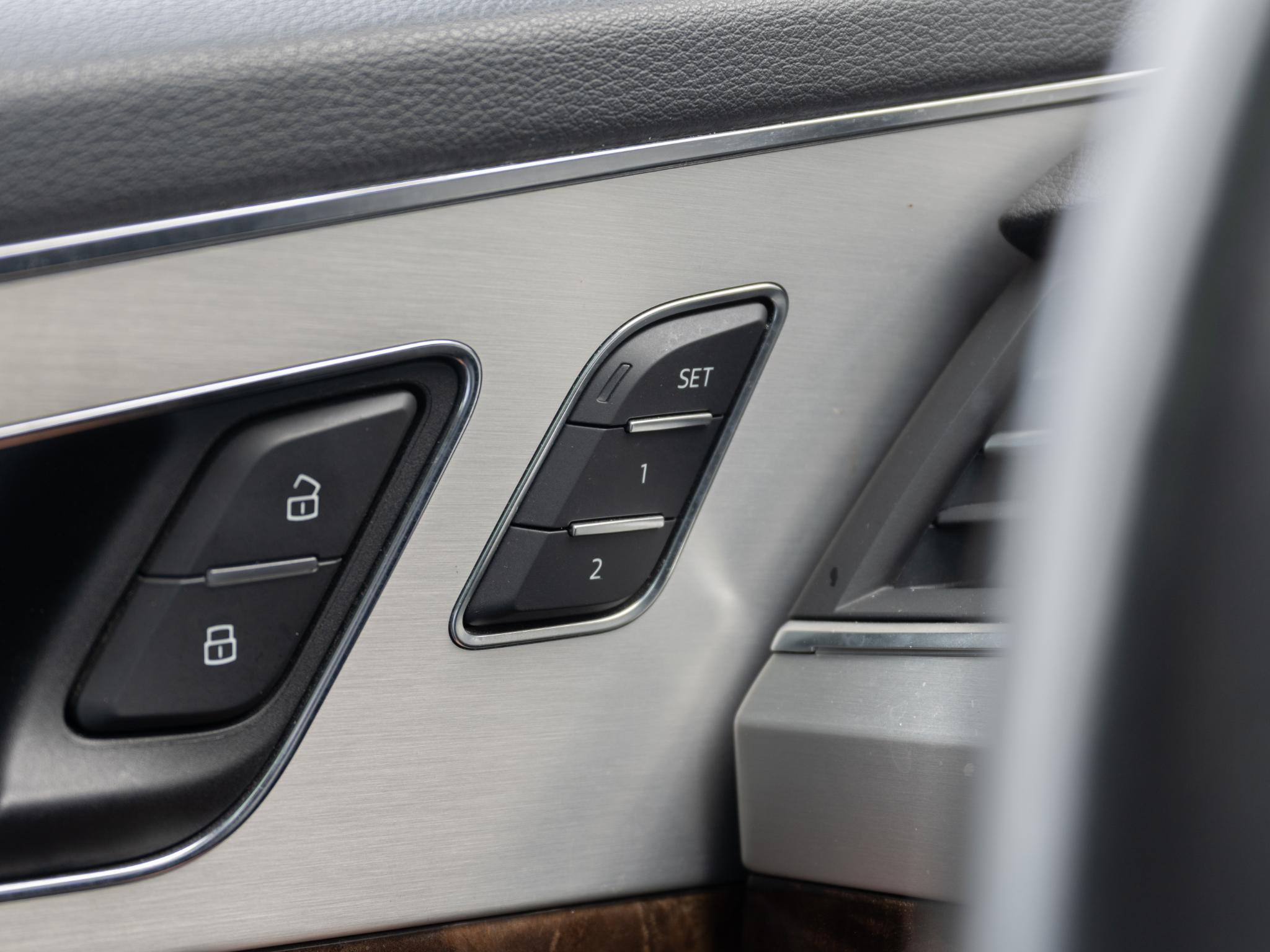 Foto van Audi Q7 E-tron