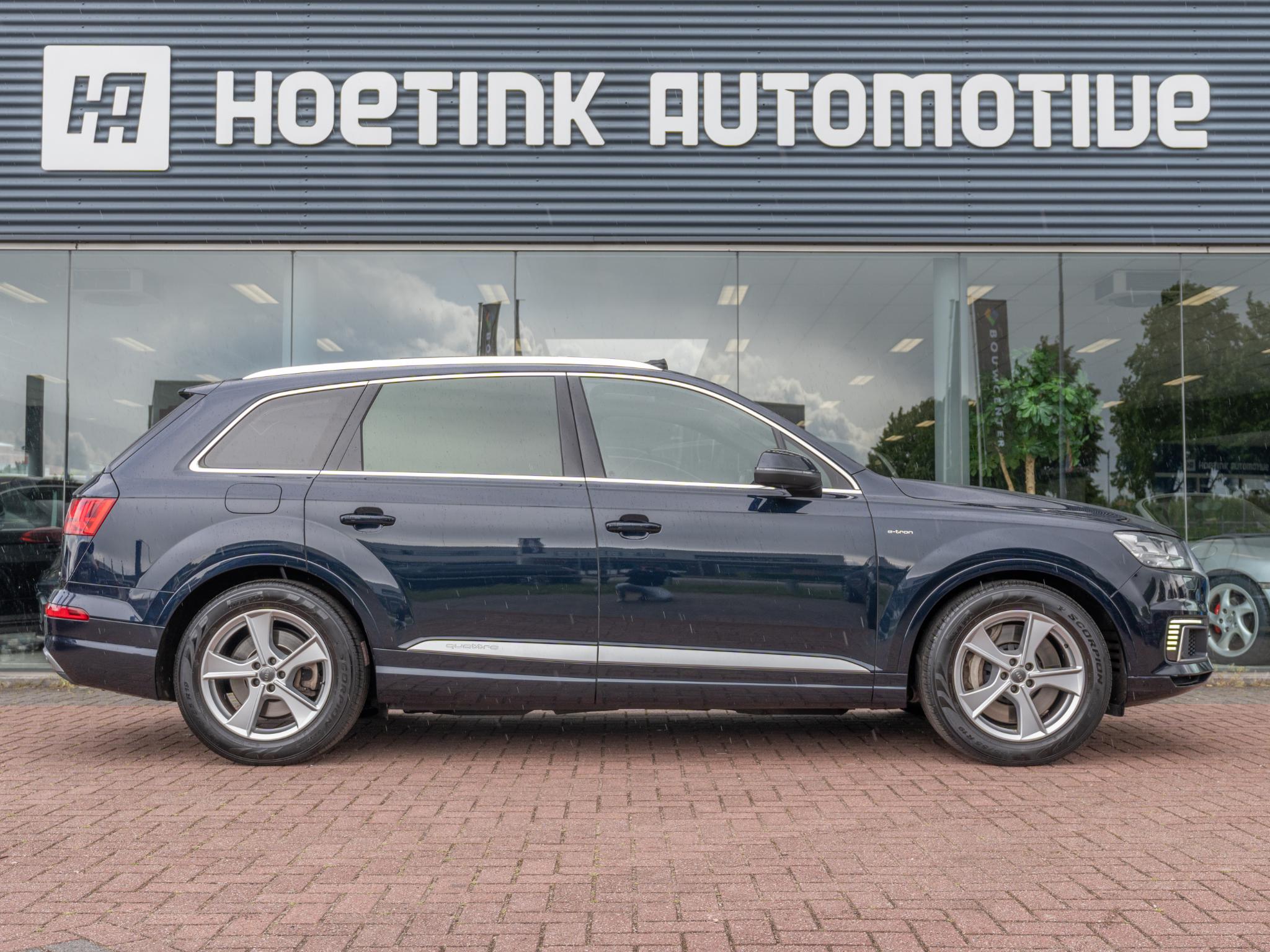Foto van Audi Q7 E-tron