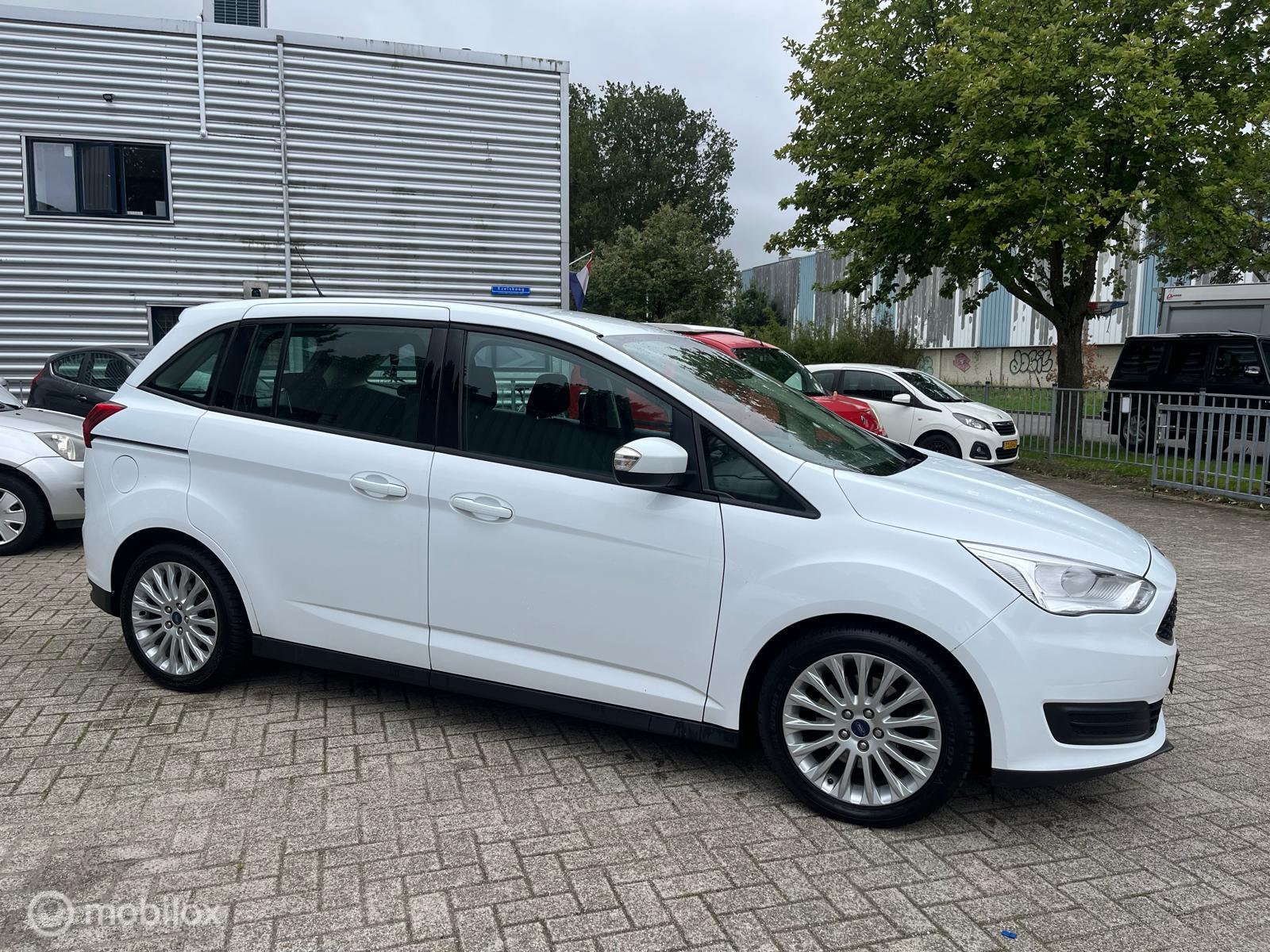 Foto van Ford Grand C-max