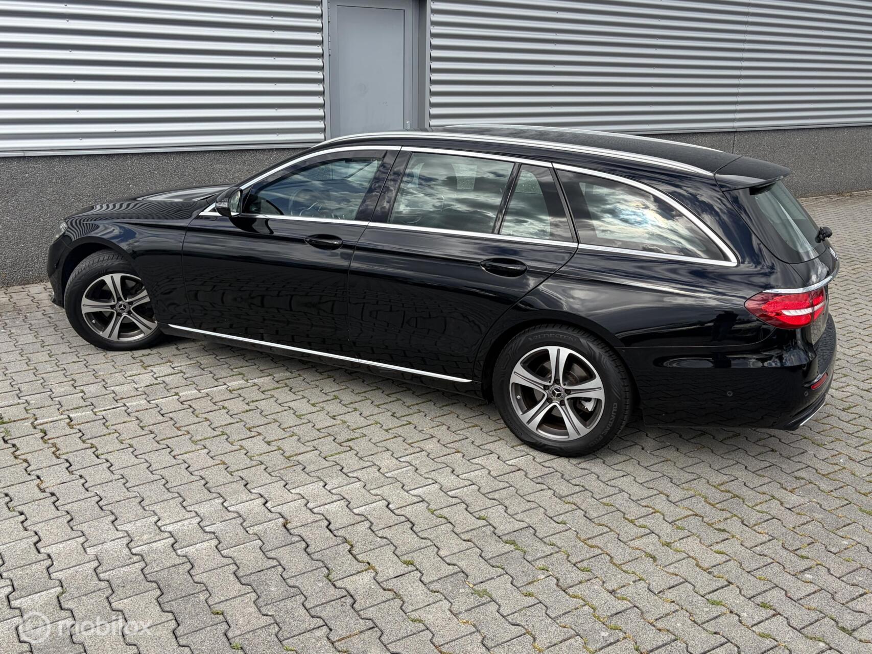 Foto van Mercedes-Benz E 200 D