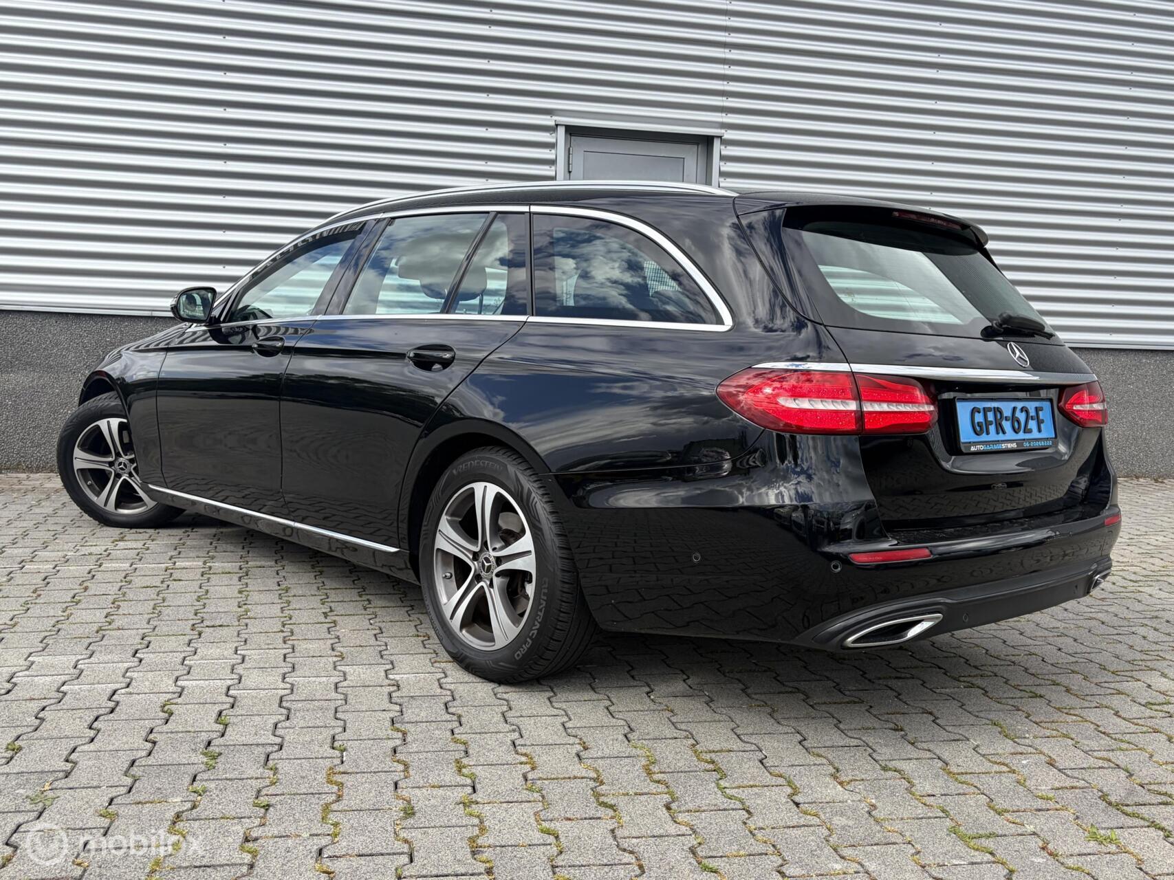 Foto van Mercedes-Benz E 200 D