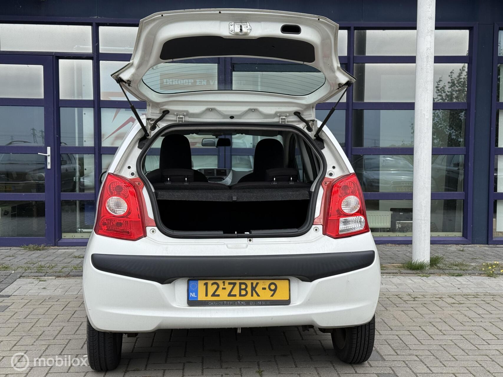 Foto van Nissan Nissan Pixo