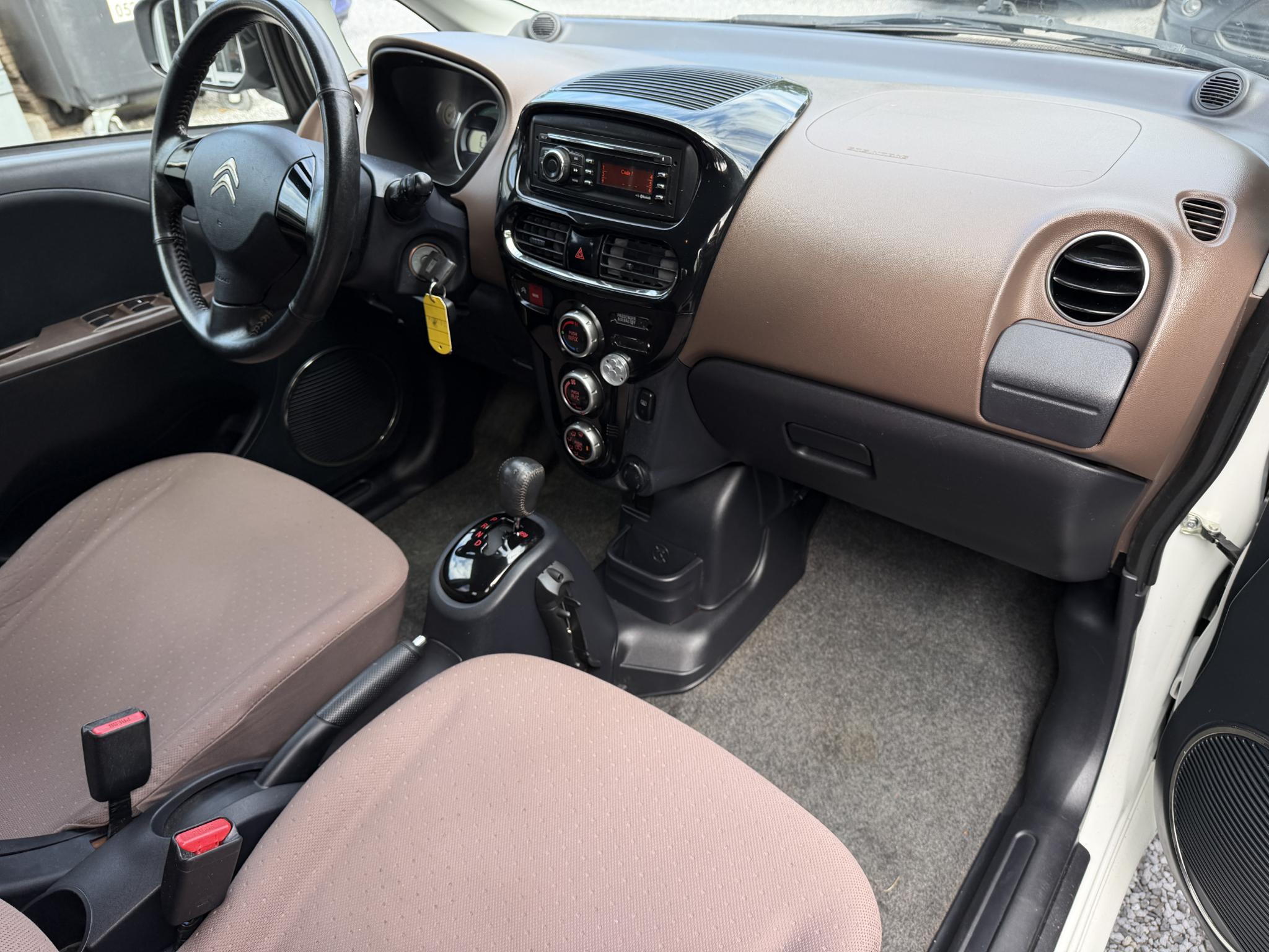 Foto van Citroen C-zero