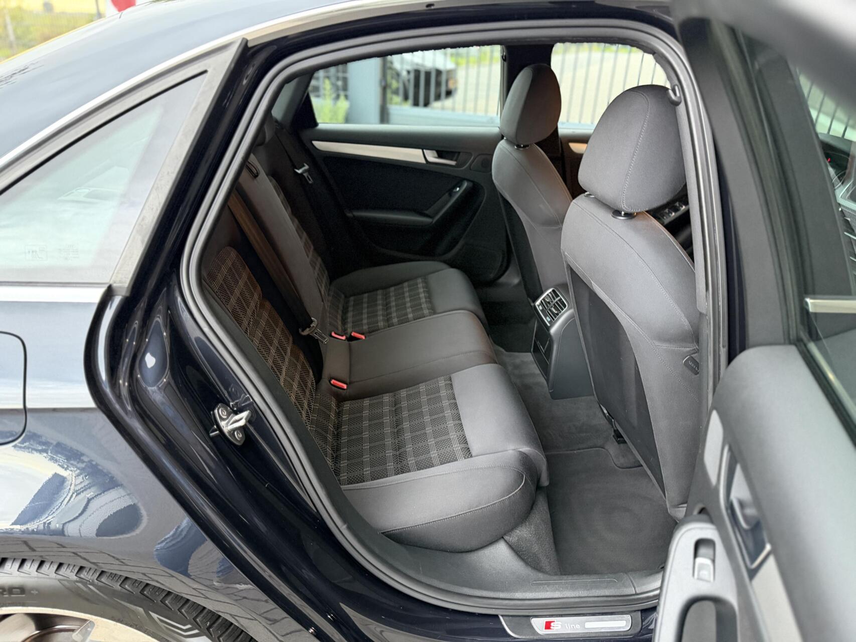 Foto van Audi A4 Limousine