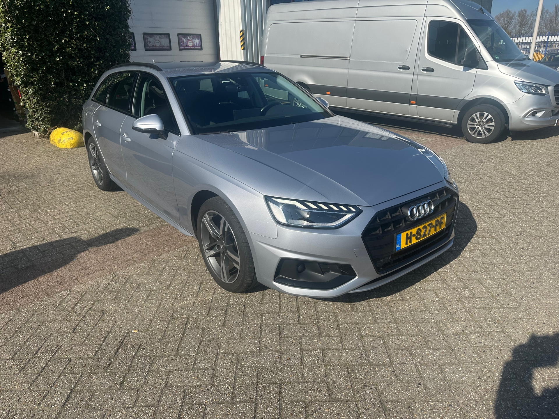 Foto van Audi A4