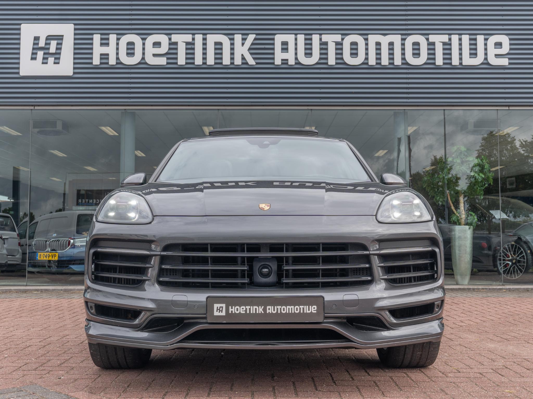 Foto van Porsche Cayenne E-hybrid
