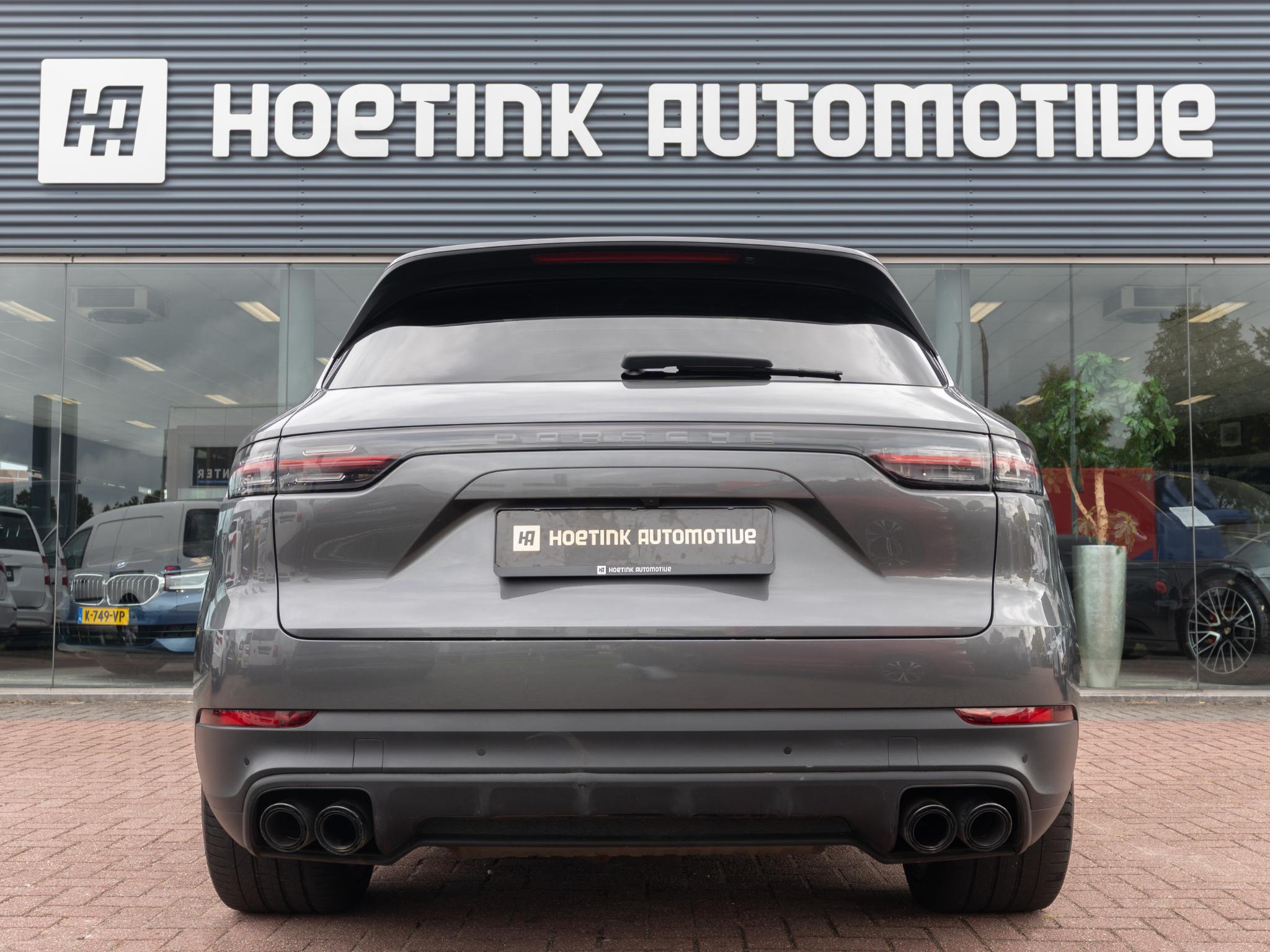 Foto van Porsche Cayenne E-hybrid