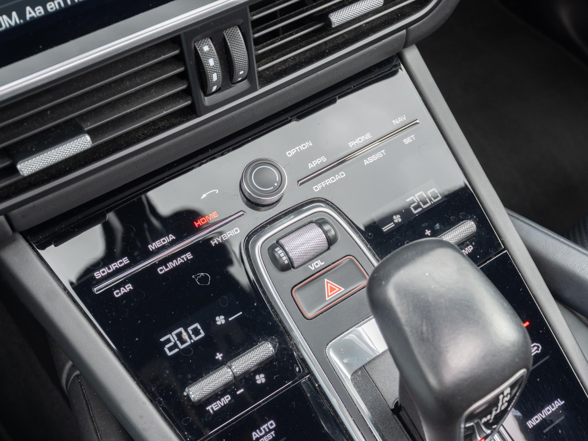Foto van Porsche Cayenne E-hybrid