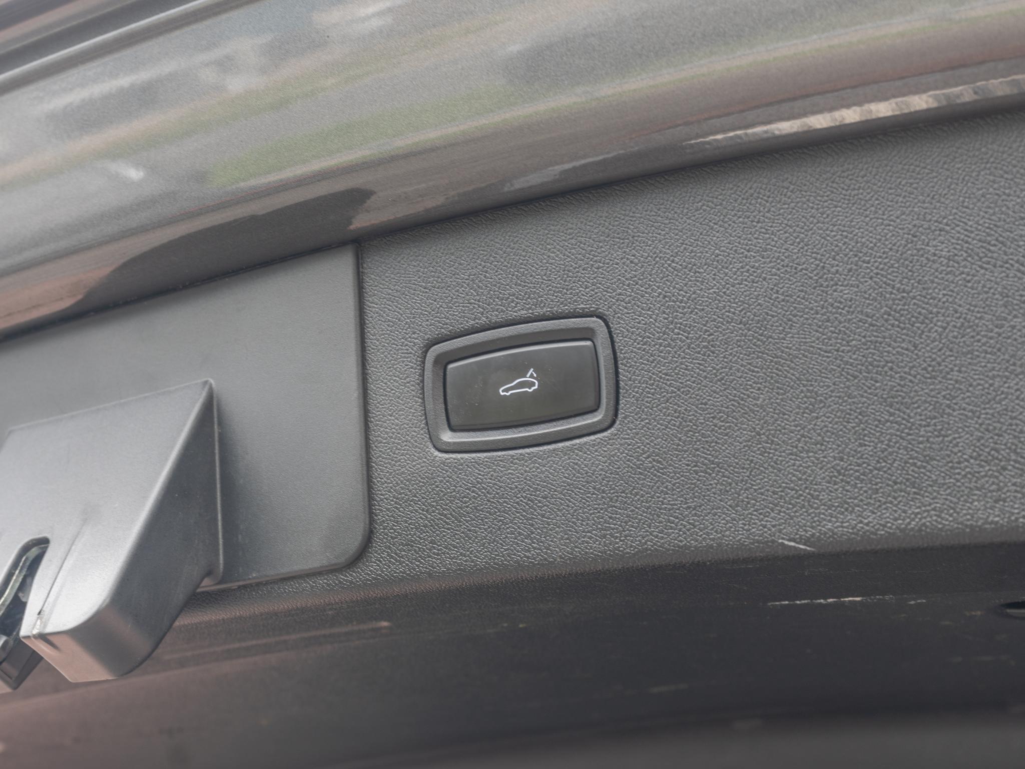 Foto van Porsche Cayenne E-hybrid