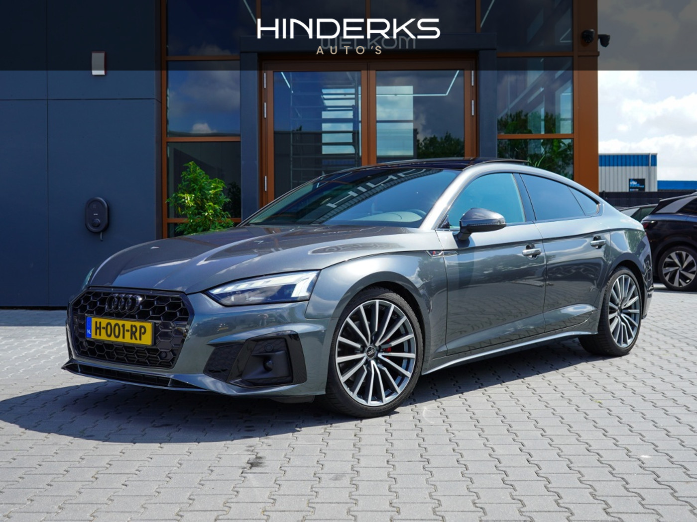 Audi A5 Sportback 40 TFSI | 3X S-Line | Pano | Martix | Cruise | 20 INCH | Stoelve 2020 - voorkant