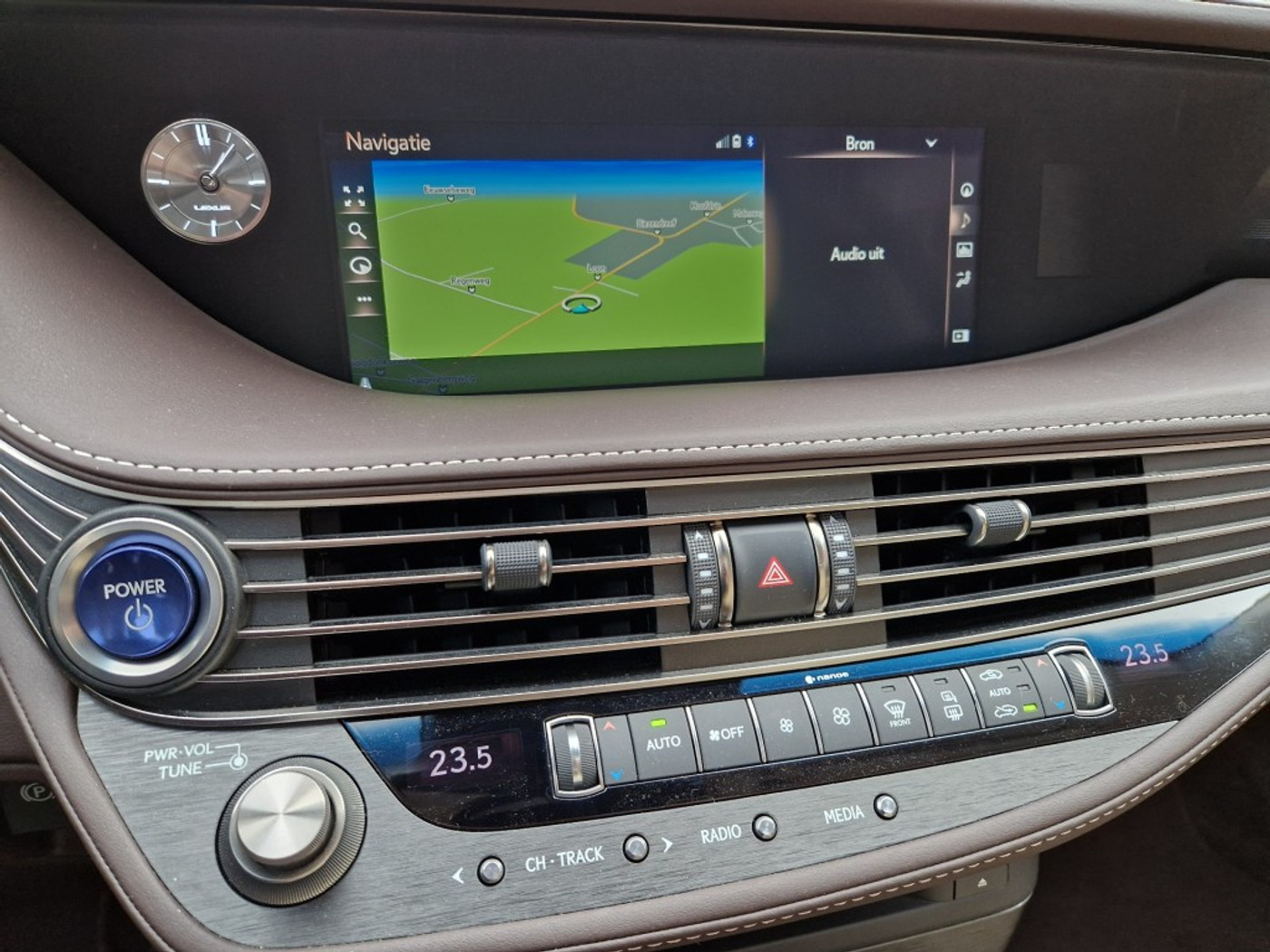 Foto van Lexus LS