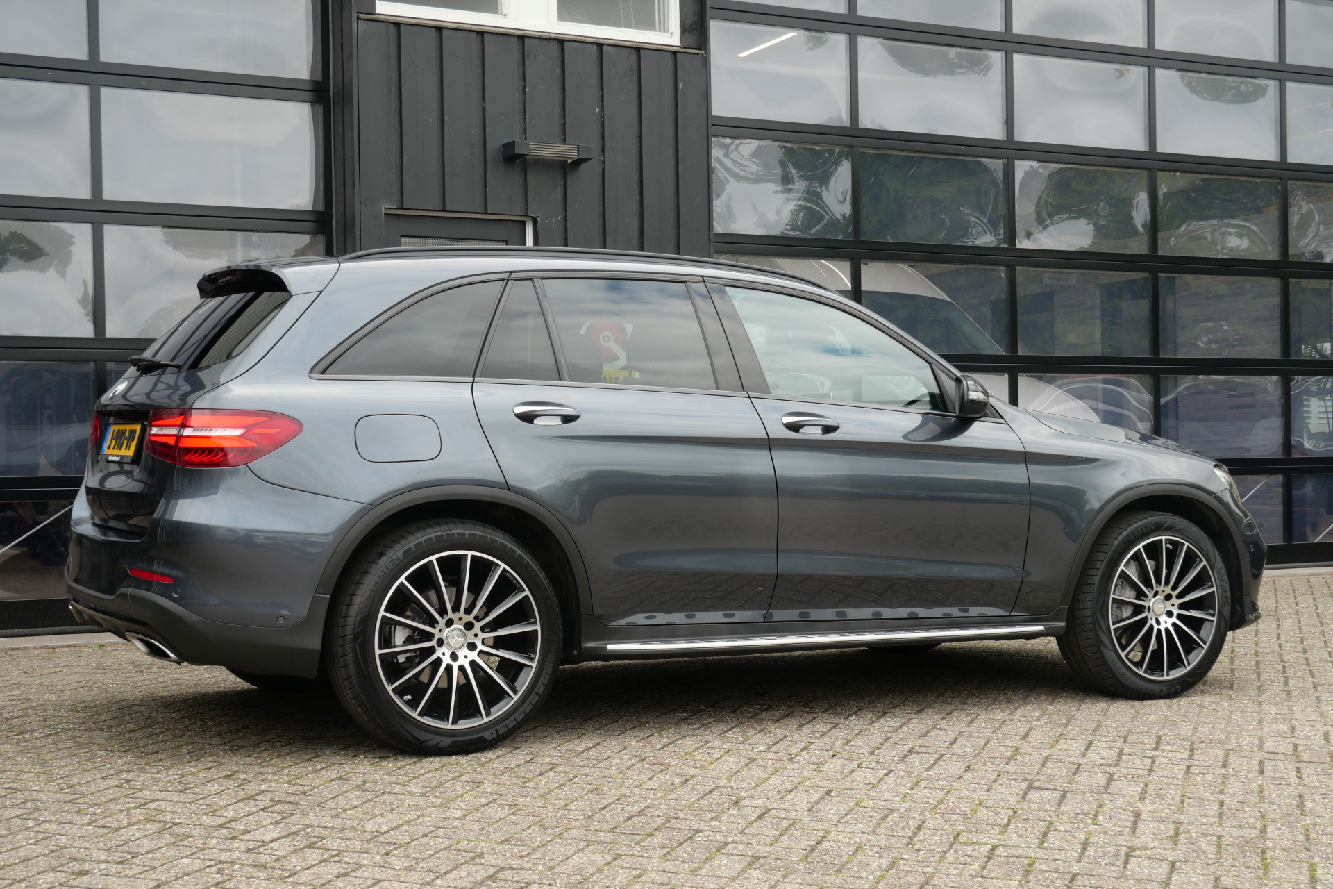 Foto van Mercedes-Benz GLC 250 4Matic