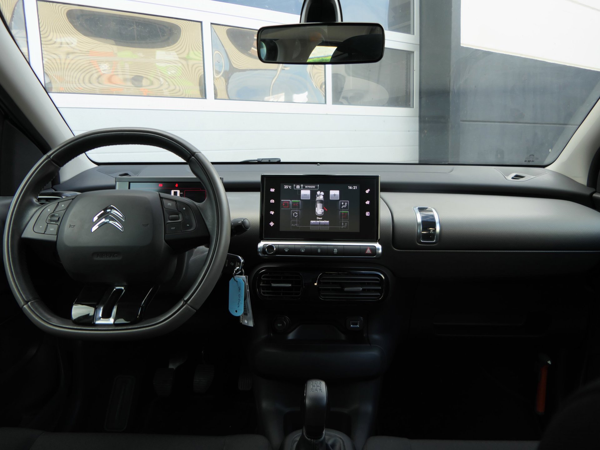 Foto van Citroen C4 Cactus