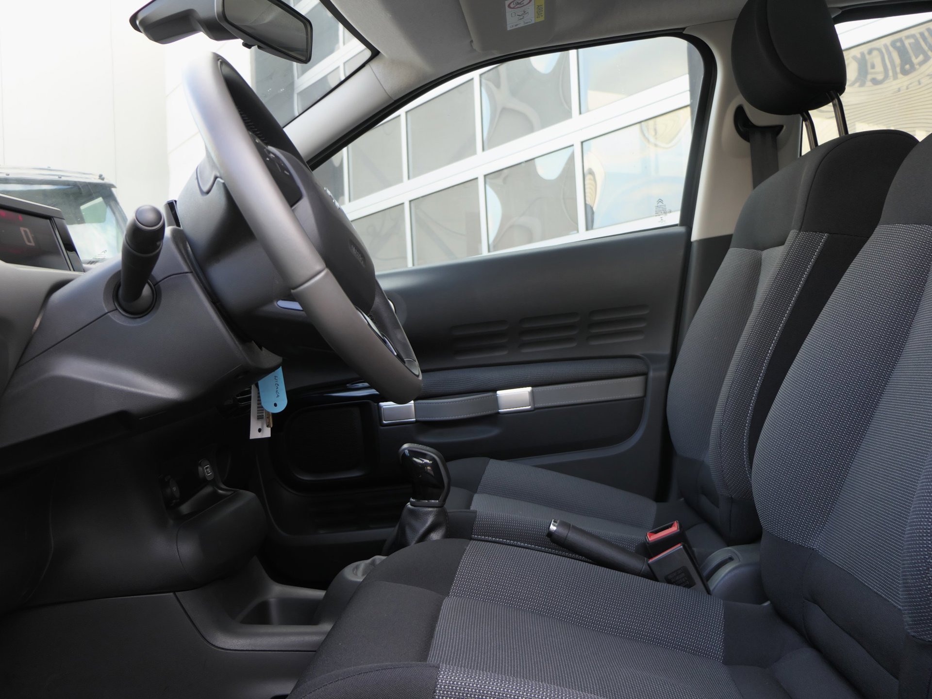 Foto van Citroen C4 Cactus