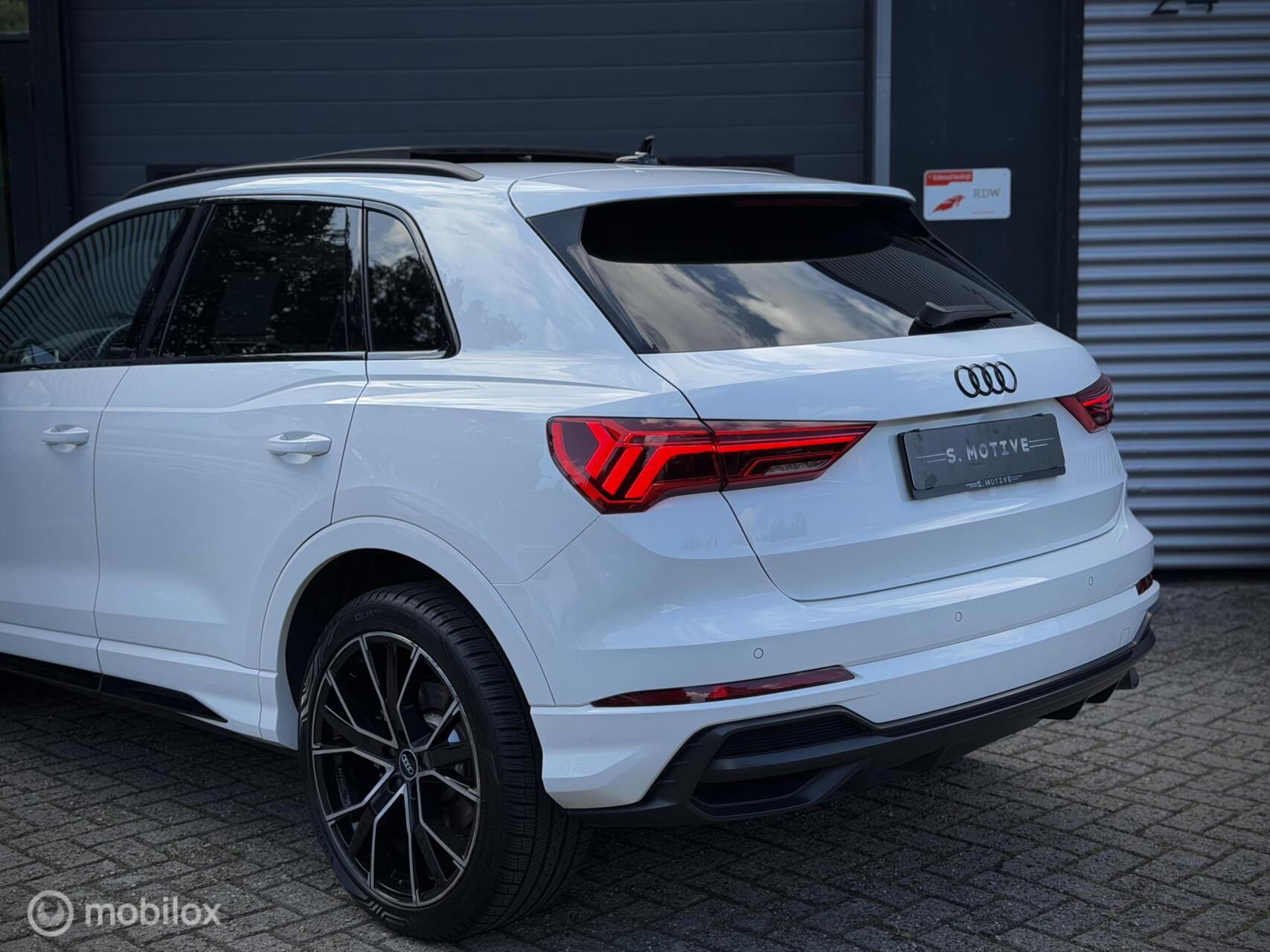 Foto van Audi Q3 E-tron