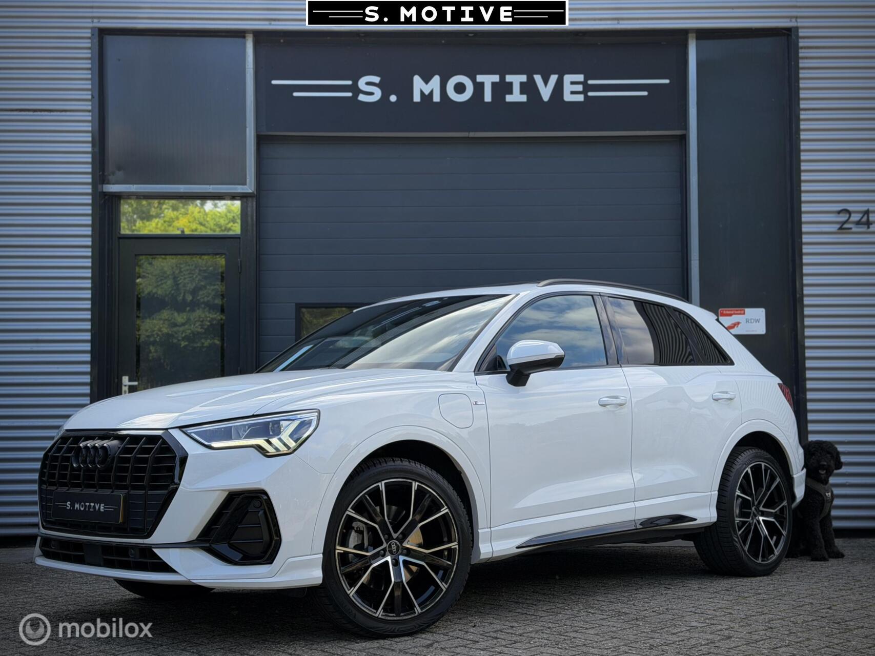 Audi Q3 E-tron 45 TFSI e S edition 2021 - voorkant