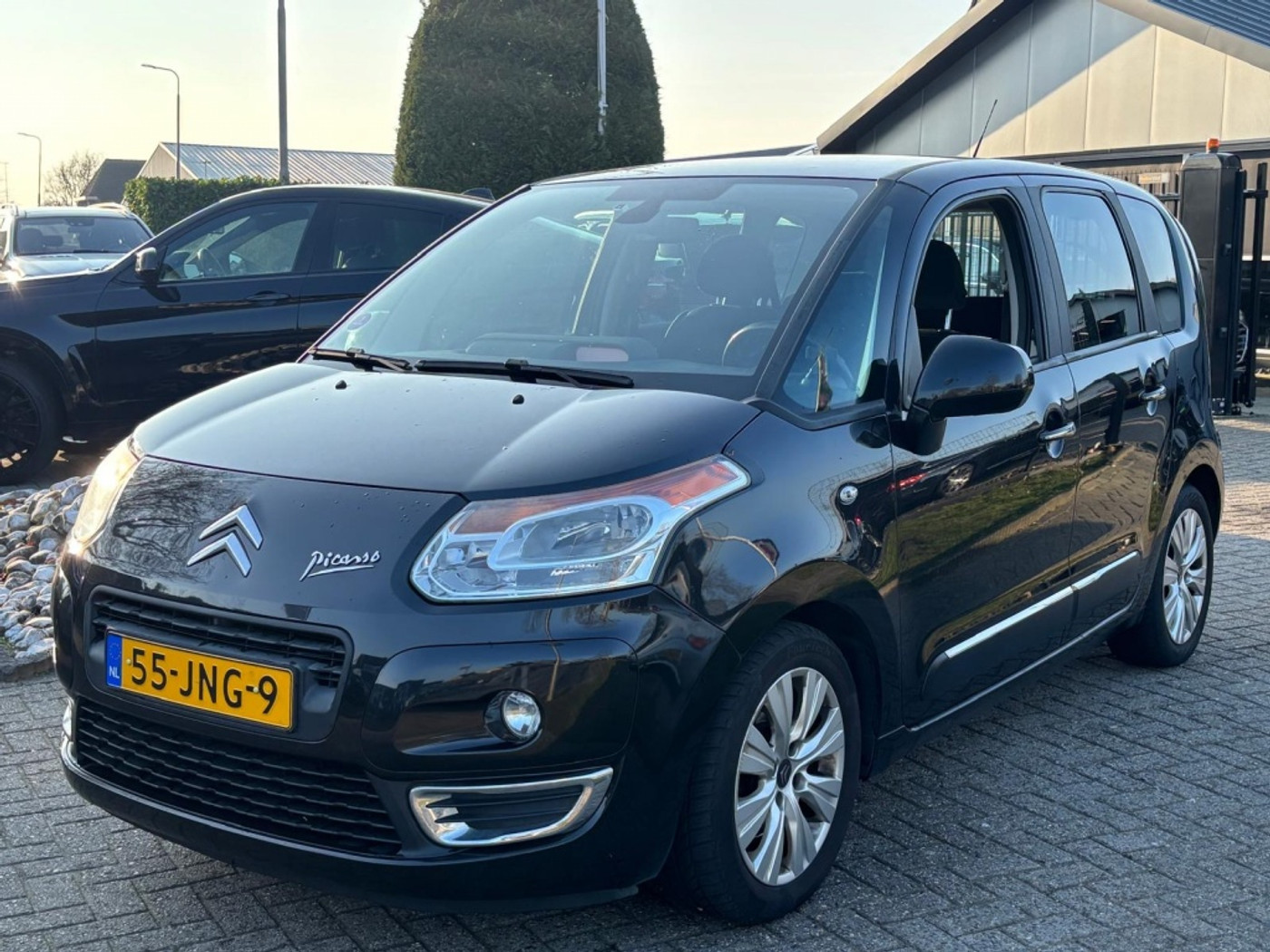 Citroen C3 Picasso 1.6 VTi Exclusive Zwart Trekhaak Airco 2009 2009 - voorkant